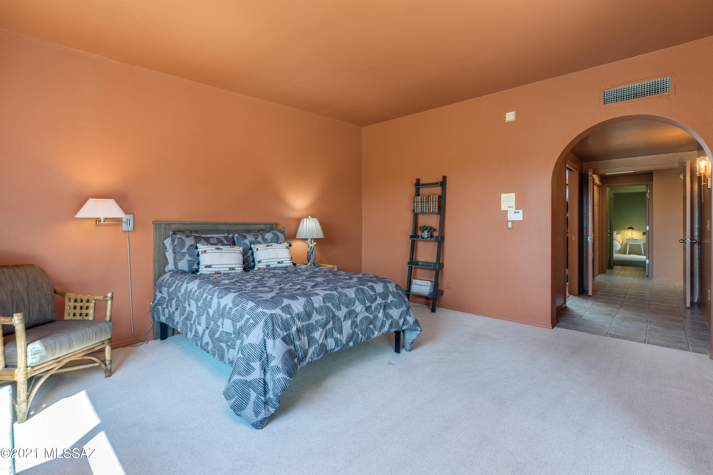 7348 E Calle Alba Serena