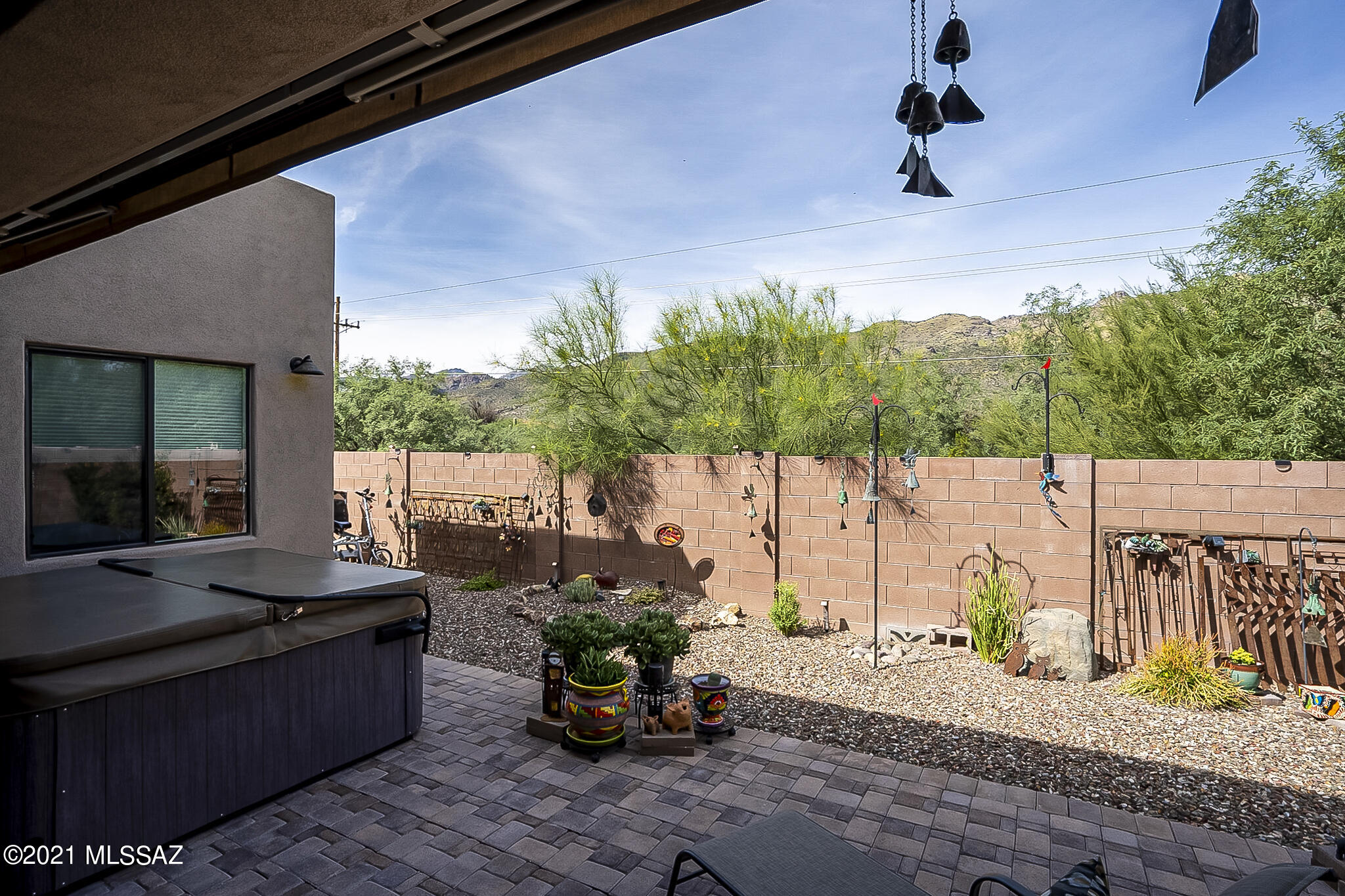 11077 E Carved Tree Court