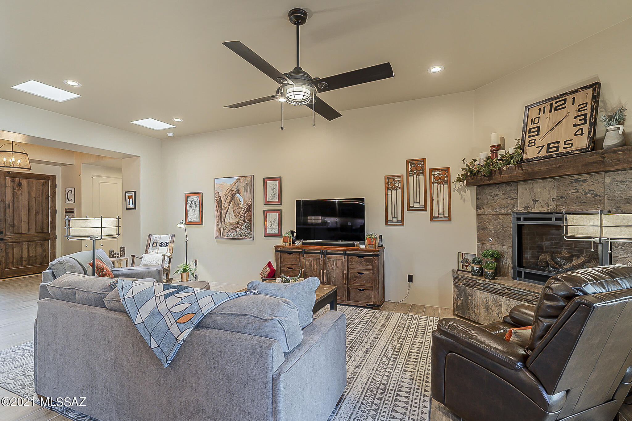 11077 E Carved Tree Court