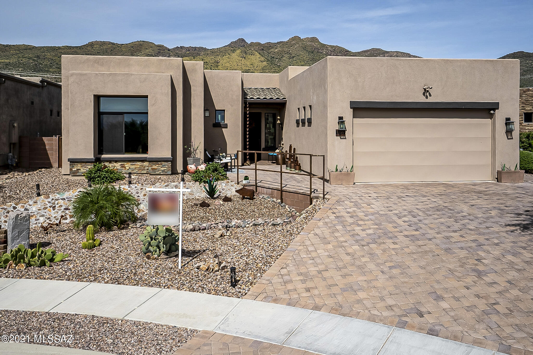 11077 E Carved Tree Court