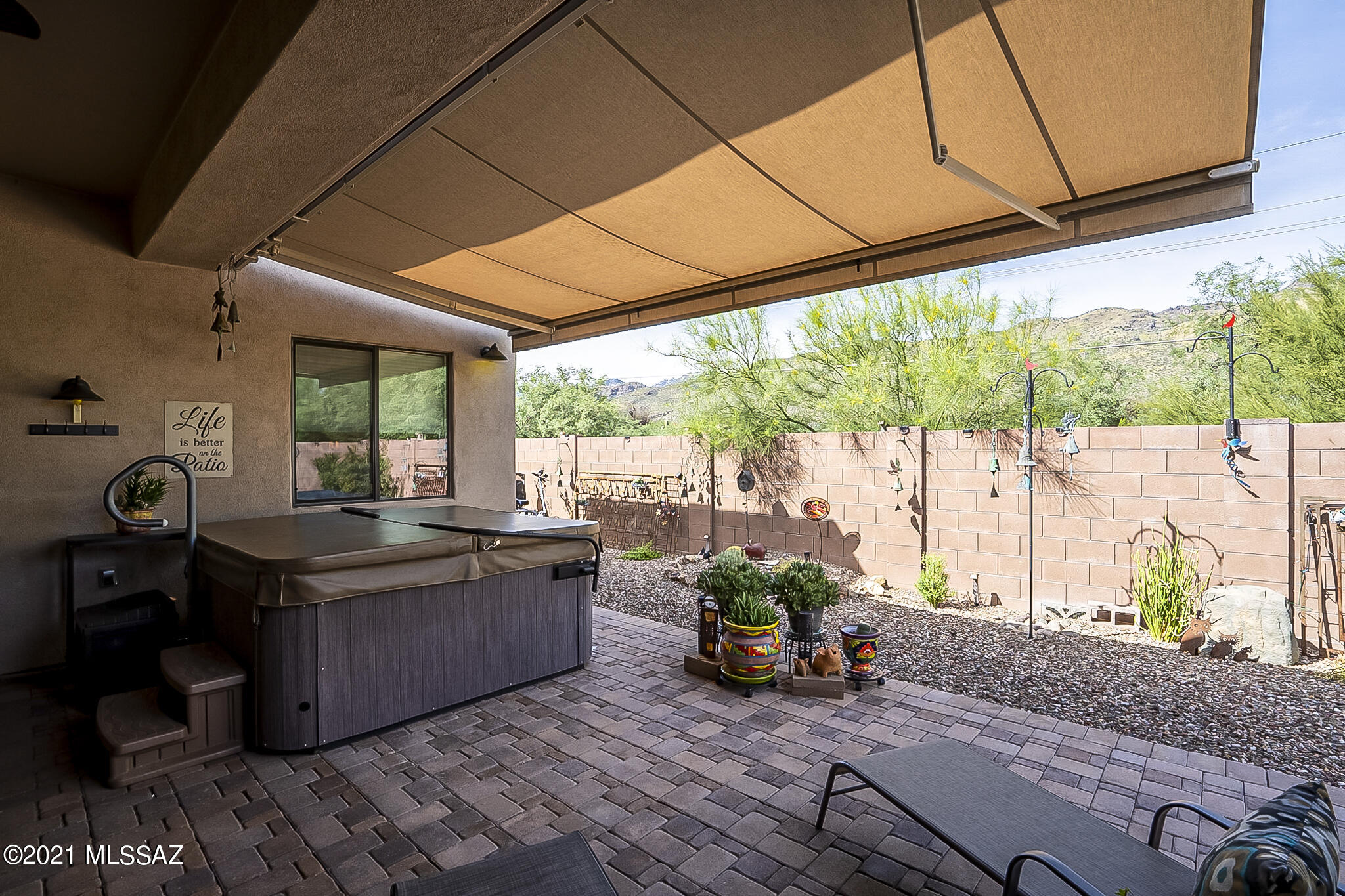 11077 E Carved Tree Court