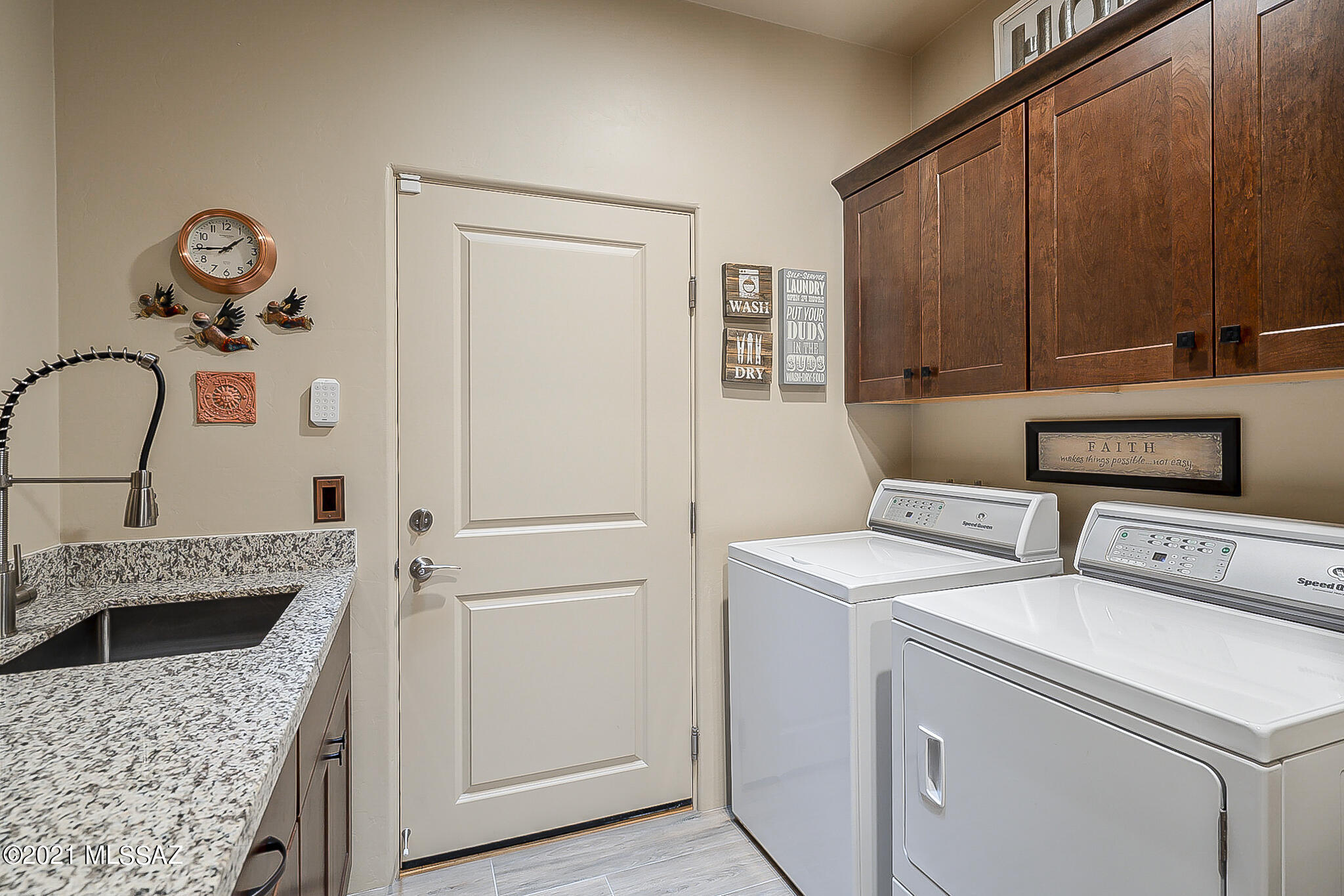 11077 E Carved Tree Court