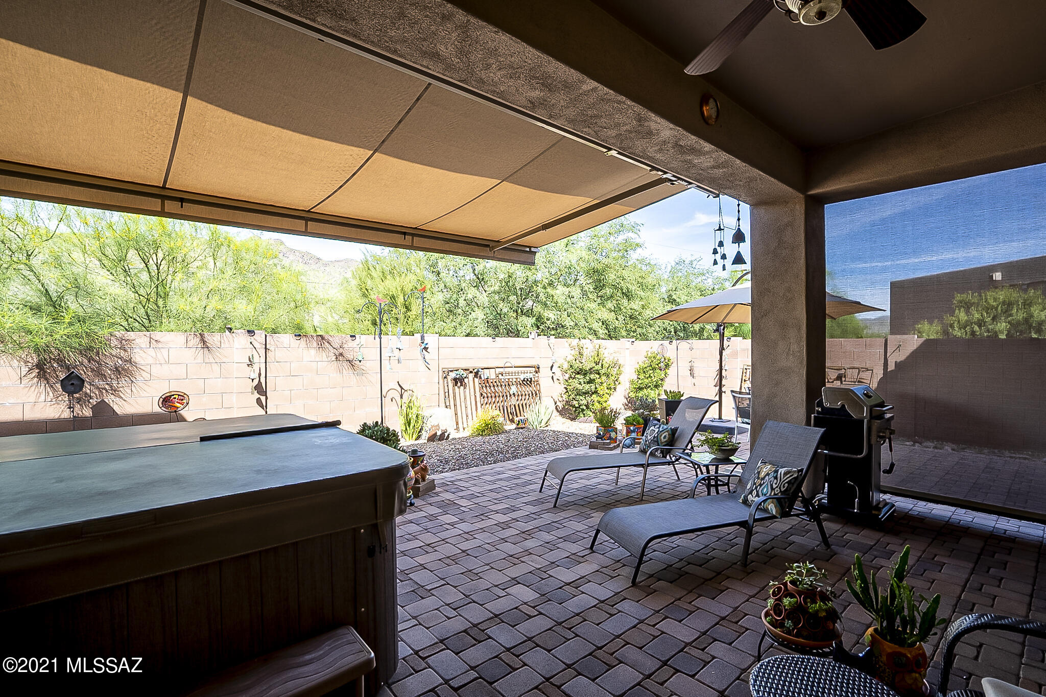 11077 E Carved Tree Court