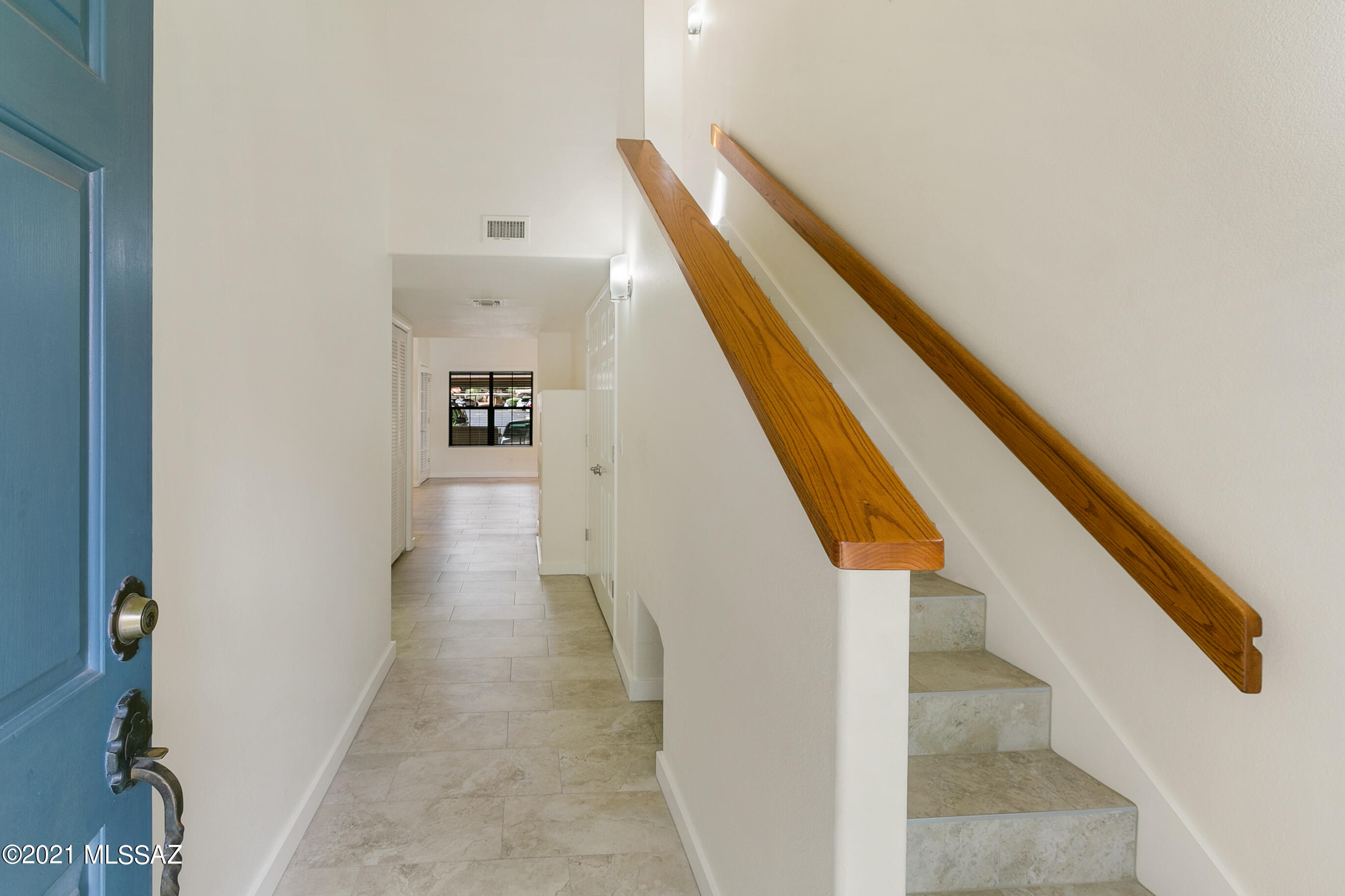 7774 E Via Ventana Norte