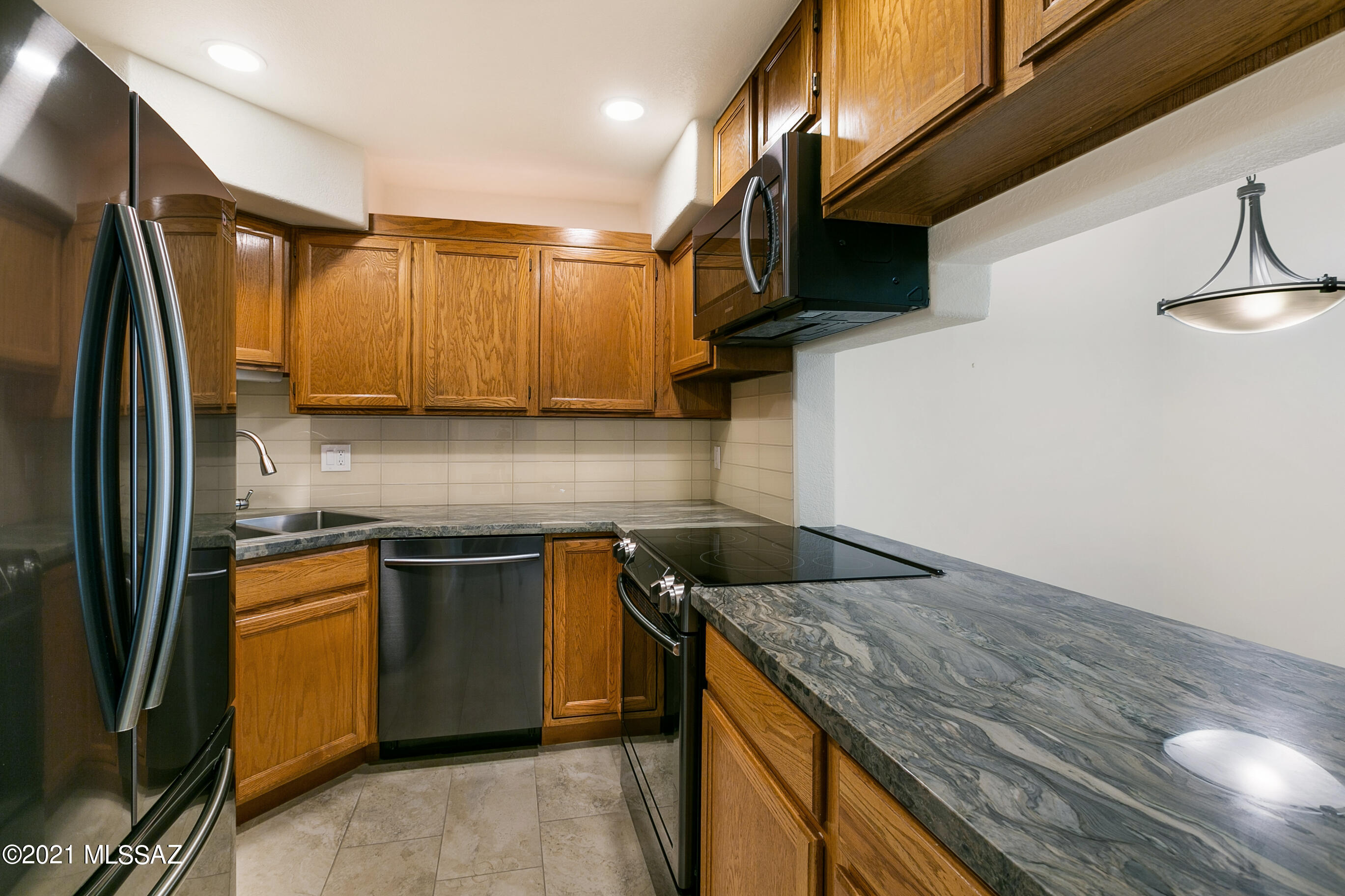 7774 E Via Ventana Norte