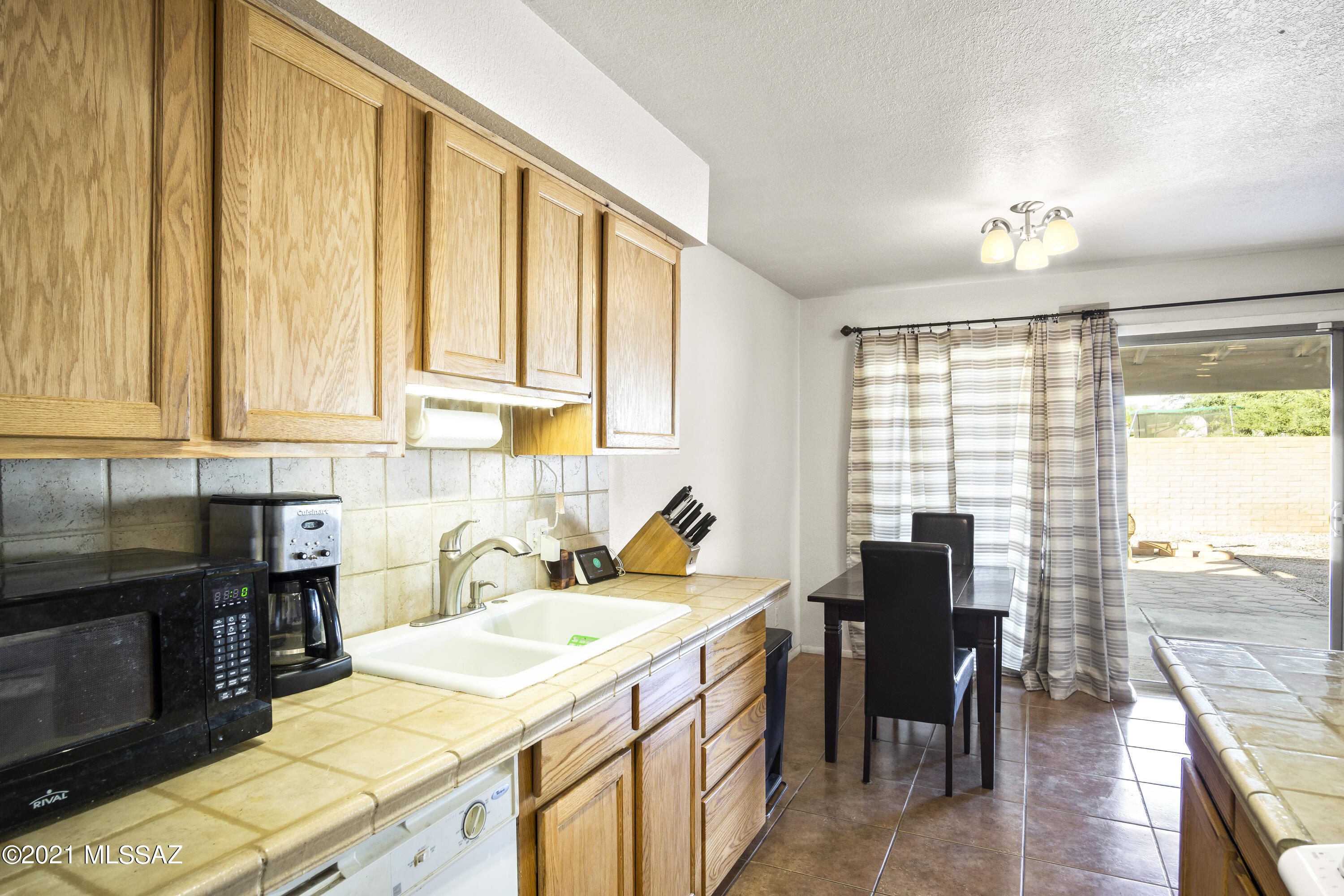 3684 W Briargate Drive