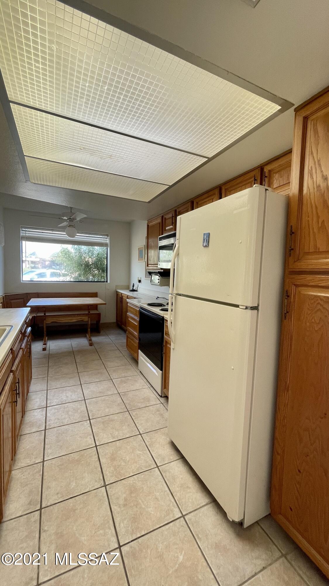 5453 N Arroyo Grande Ci Circle N