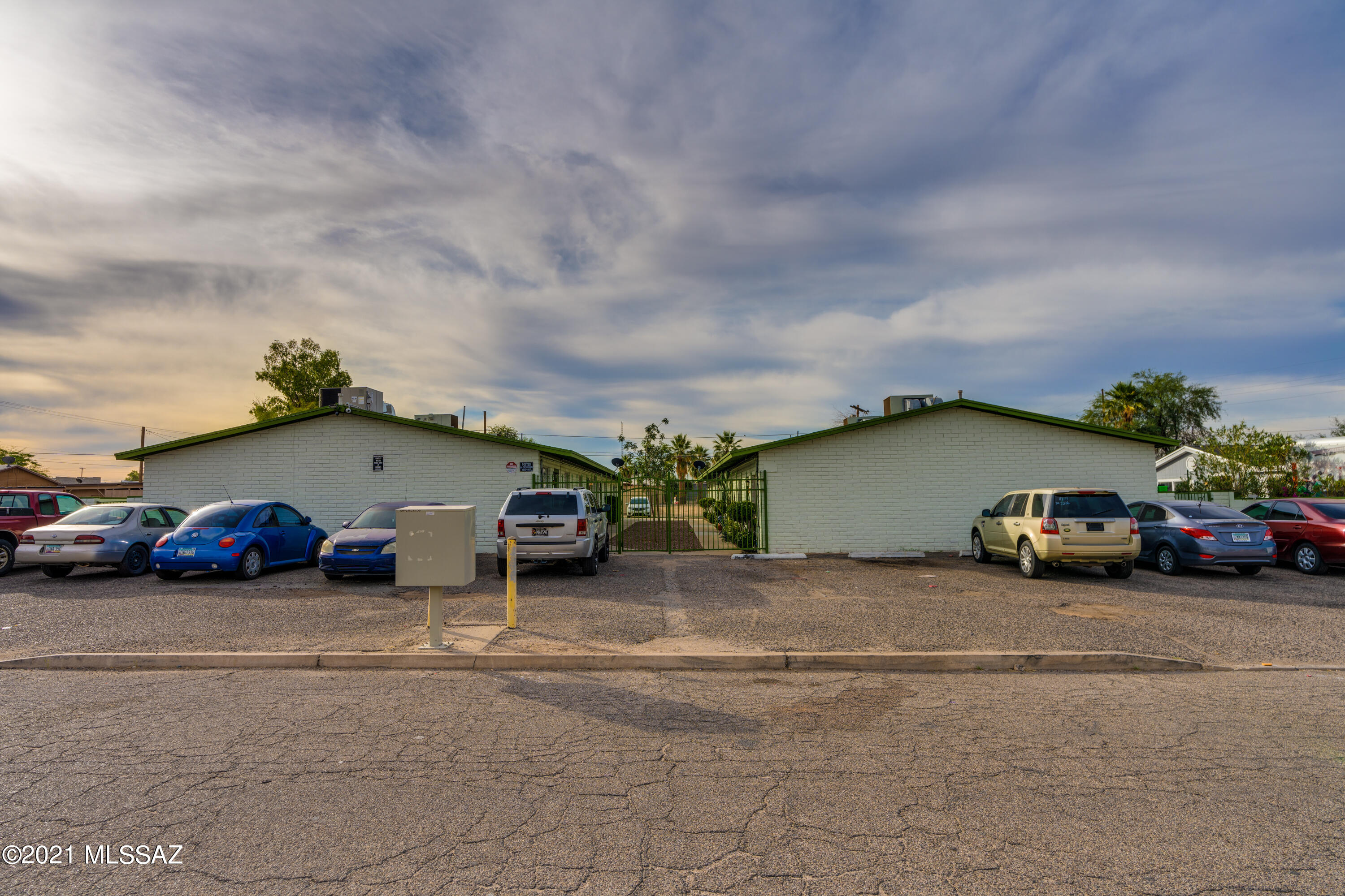 217 W Rillito Street