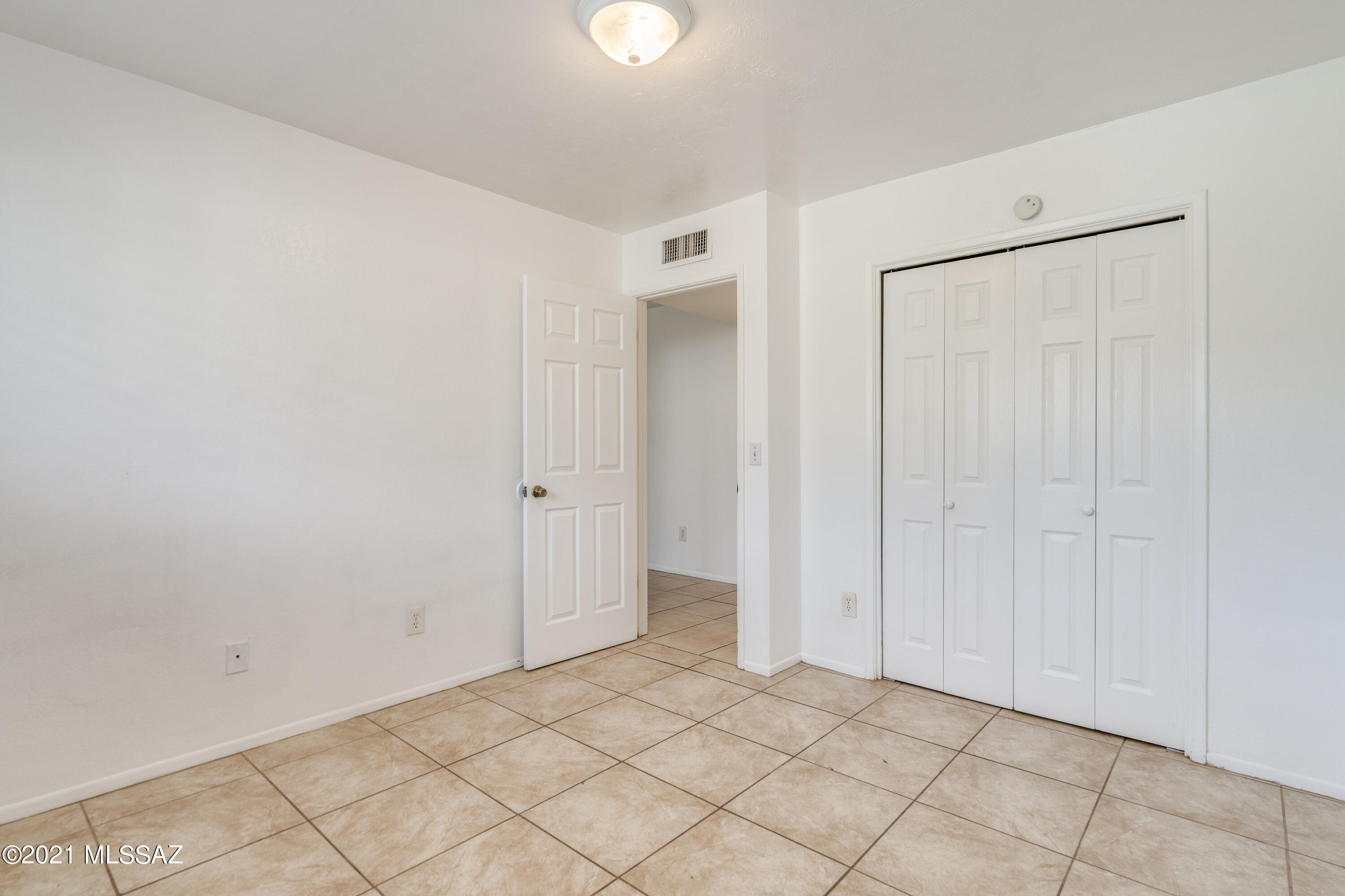 217 W Rillito Street