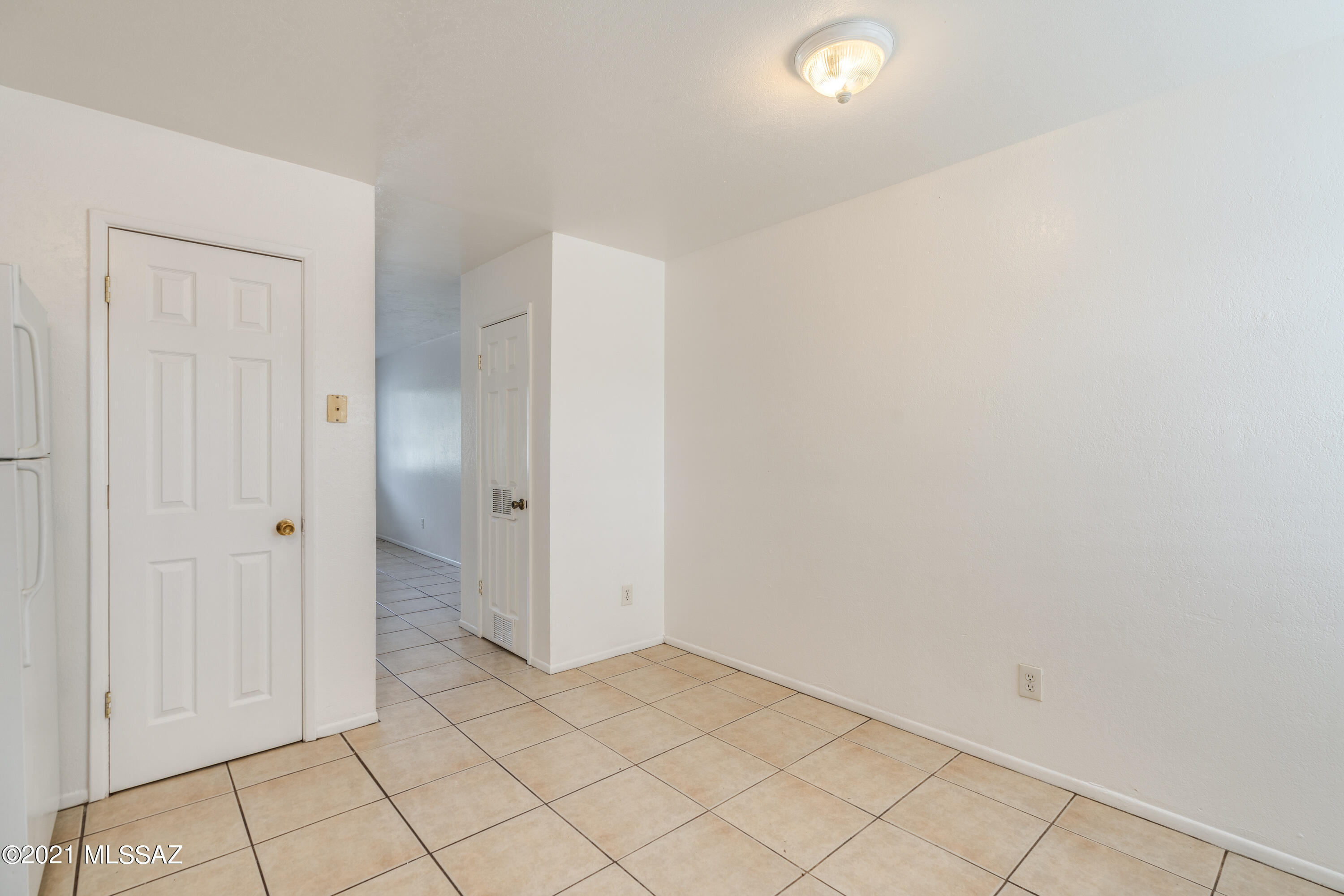 217 W Rillito Street