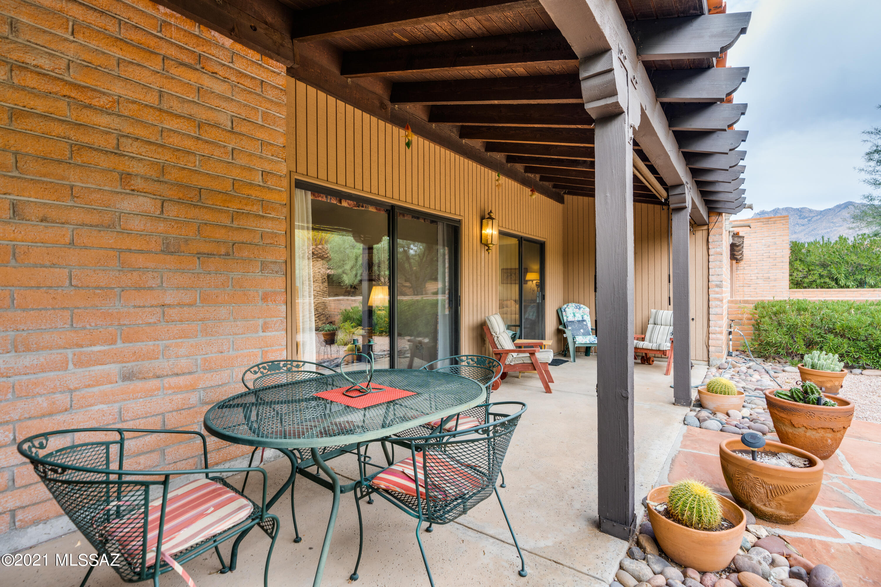 4650 N Avenida Ronca