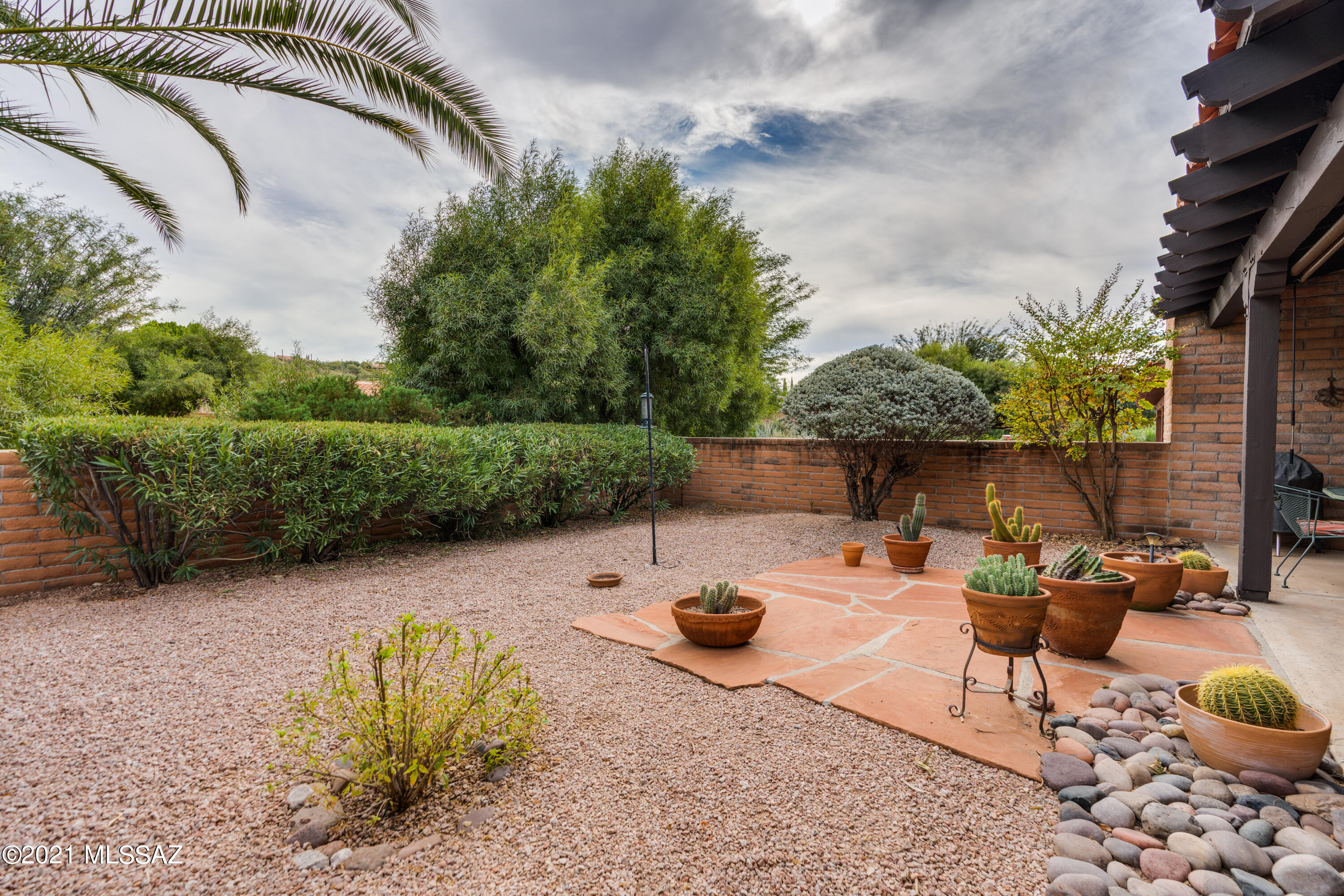 4650 N Avenida Ronca