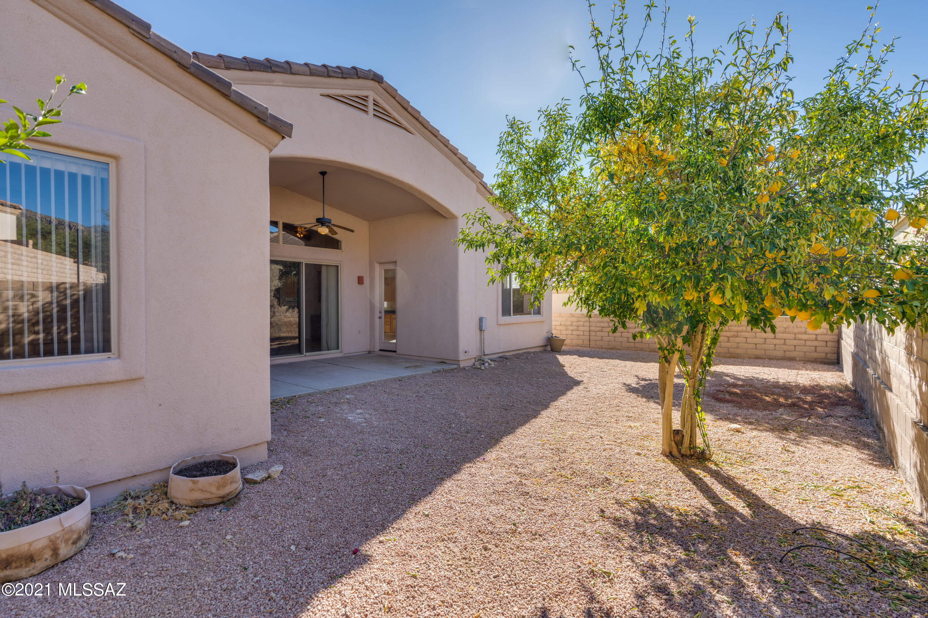 5285 N Spring View Drive