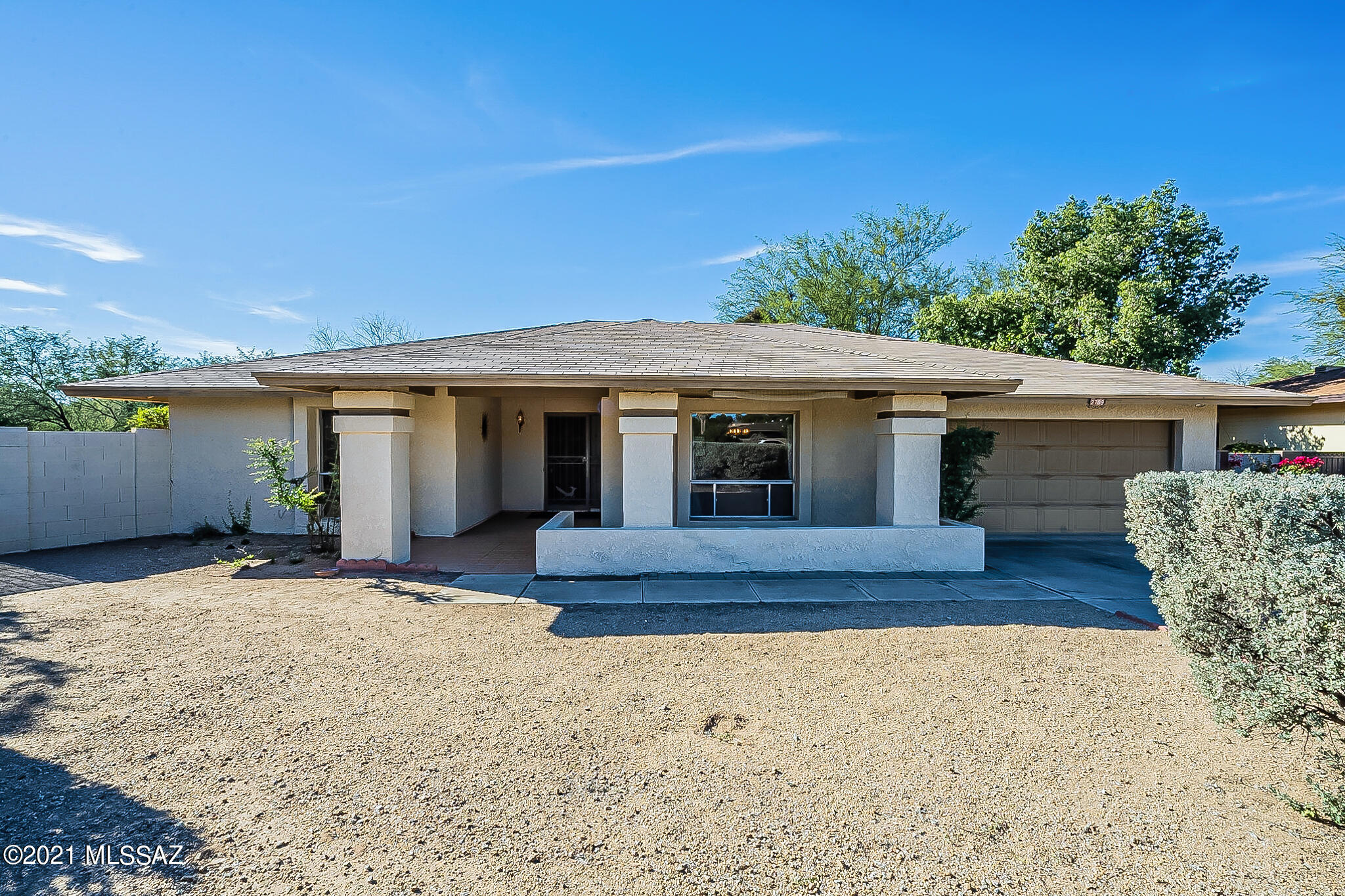 2709 N Essel Drive