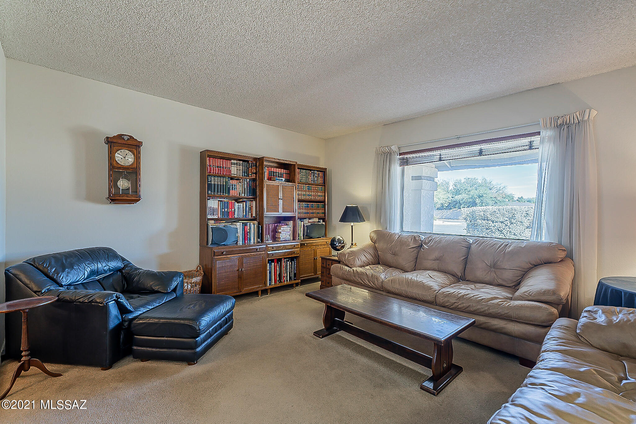 2709 N Essel Drive