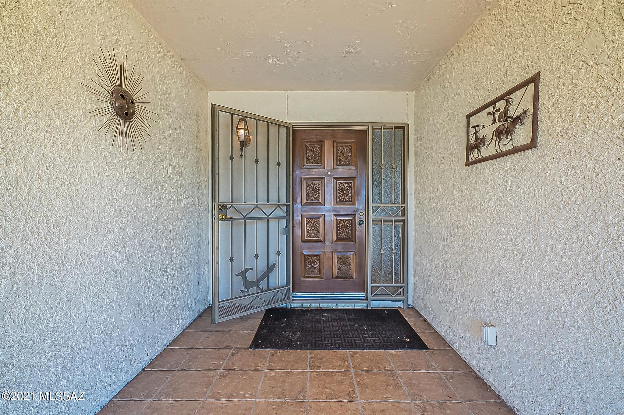 2709 N Essel Drive