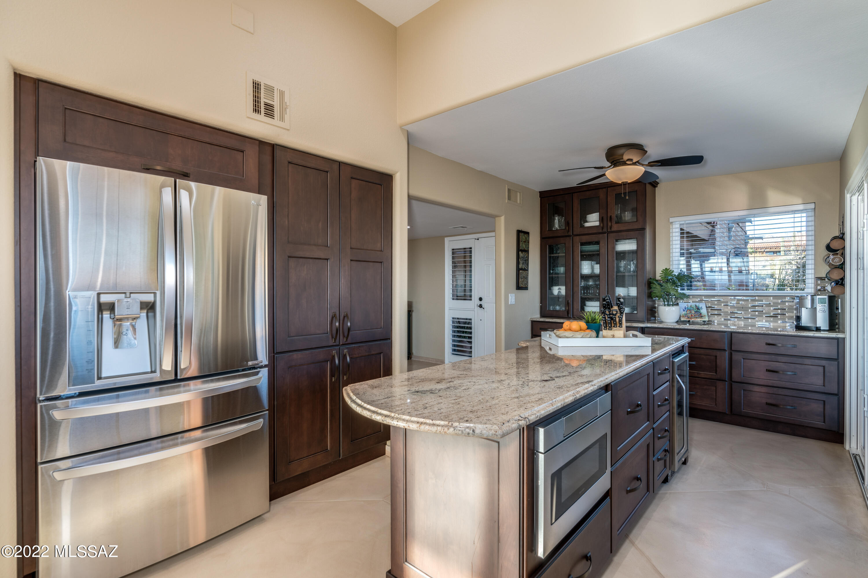 6800 E Pico Del Monte