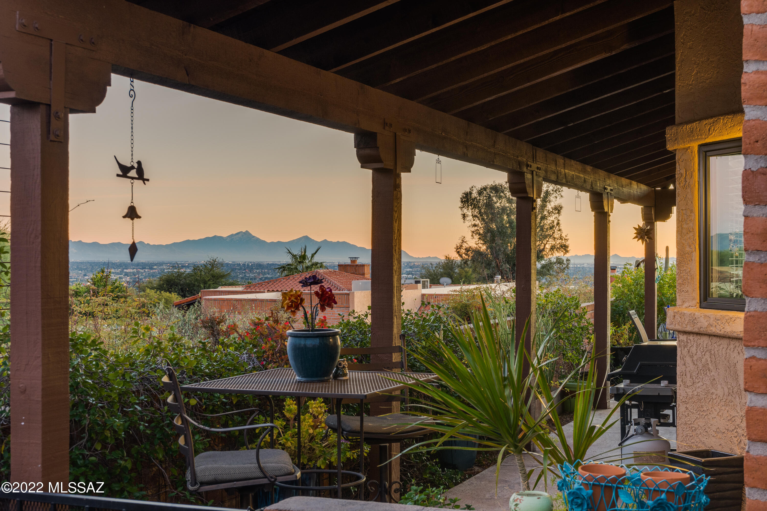 6800 E Pico Del Monte