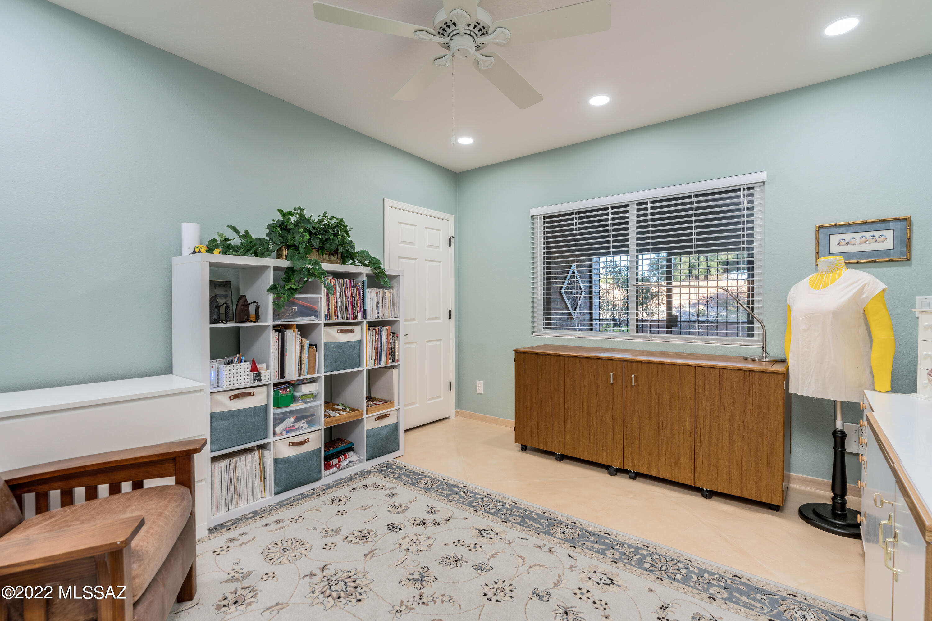 6800 E Pico Del Monte