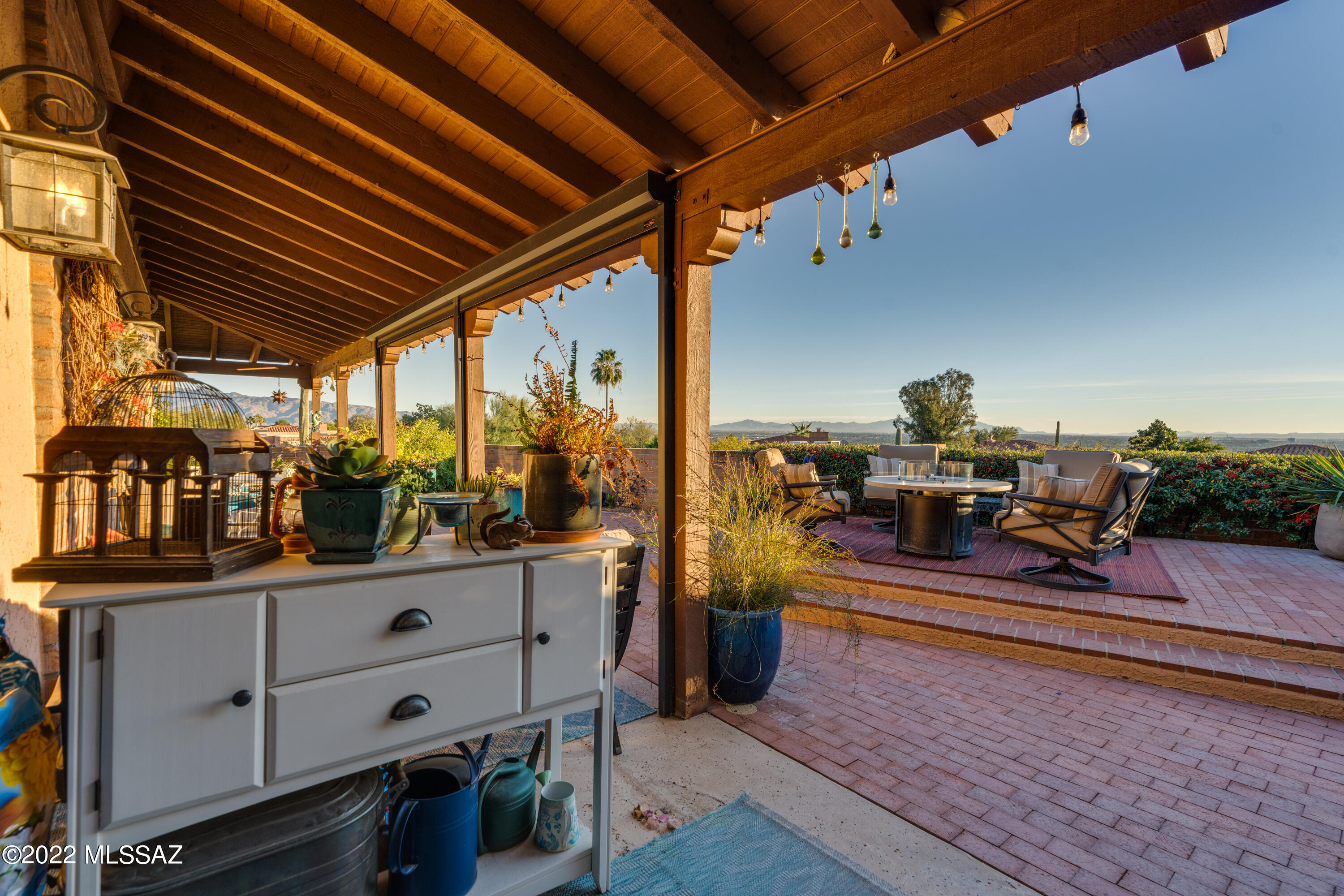 6800 E Pico Del Monte