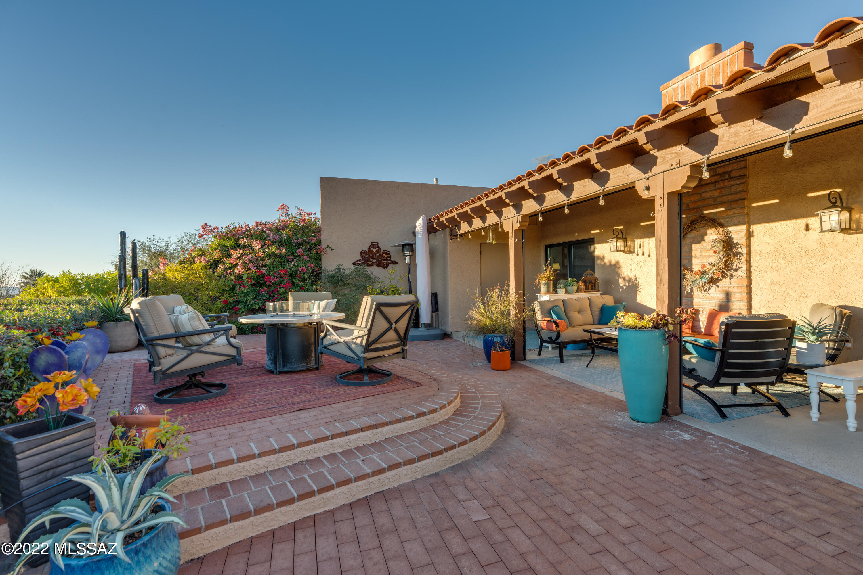 6800 E Pico Del Monte