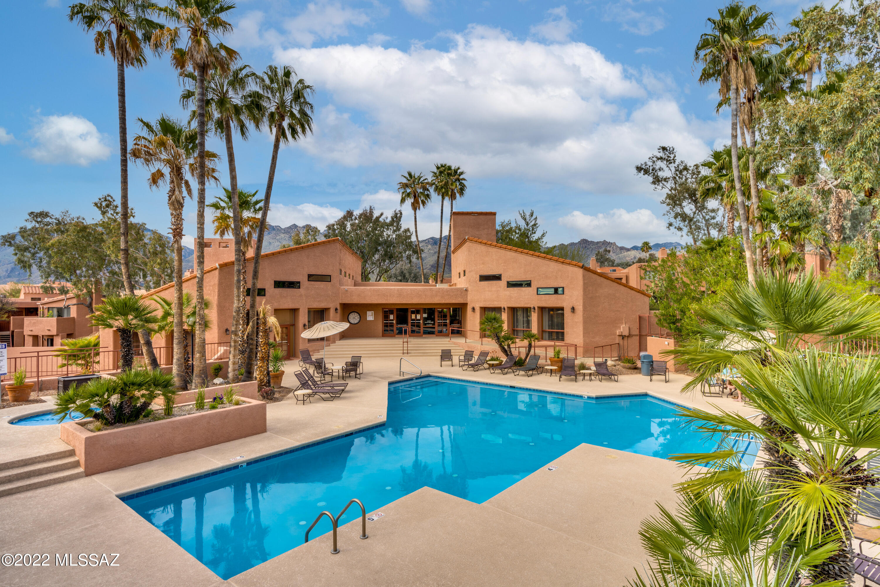 5051 N Sabino Canyon Road Unit: 2116