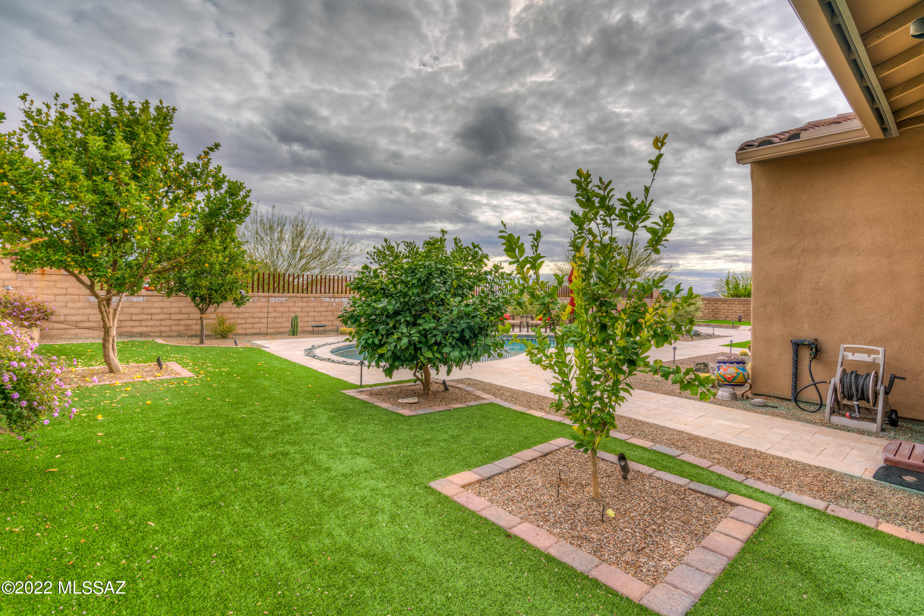 14110 N Crooked Creek Drive