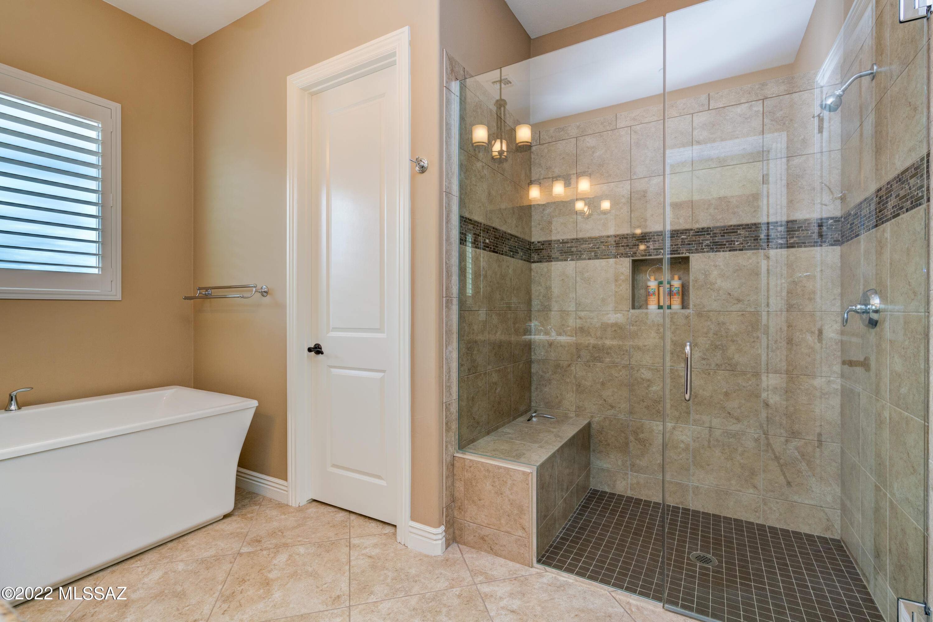 14110 N Crooked Creek Drive