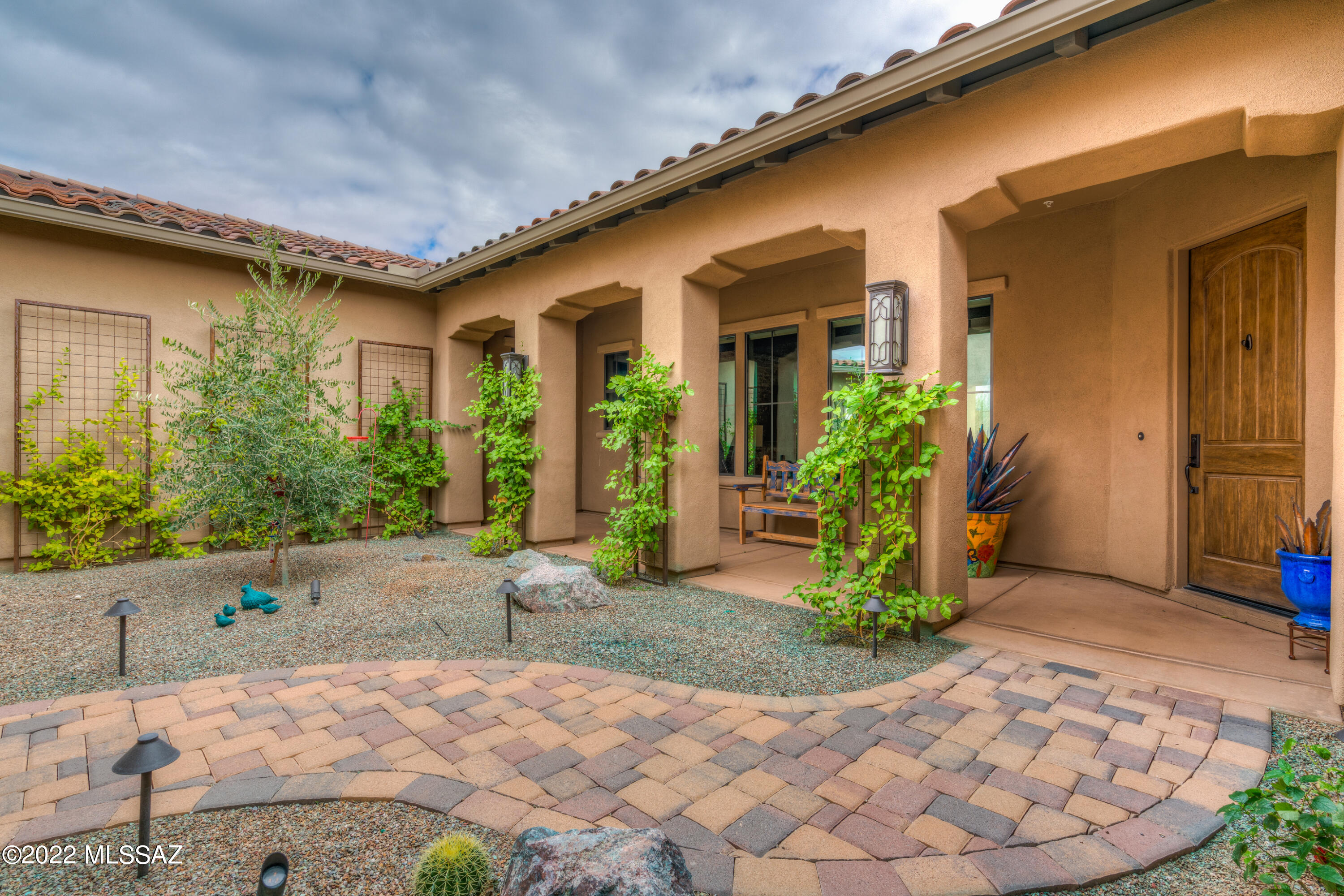 14110 N Crooked Creek Drive