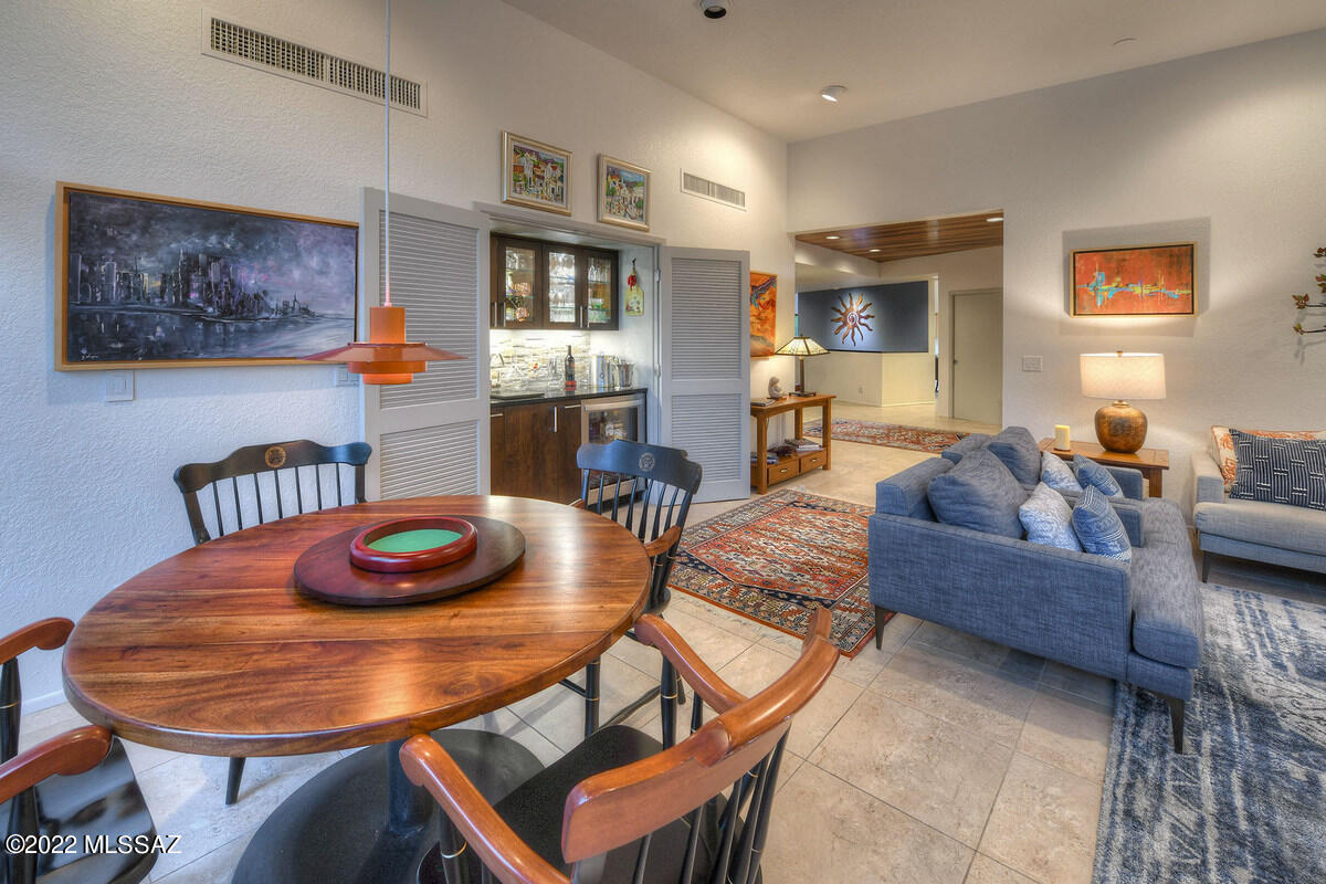 4825 E Placita Tres Vidas