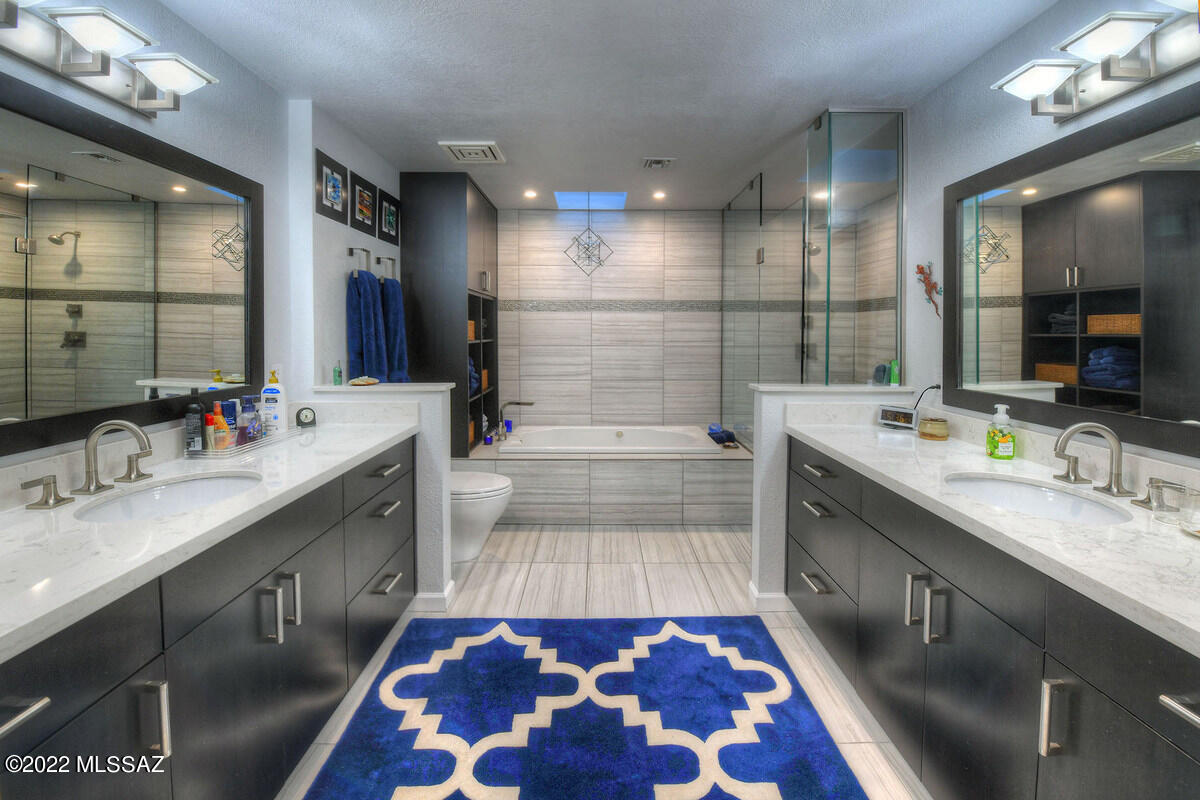 4825 E Placita Tres Vidas