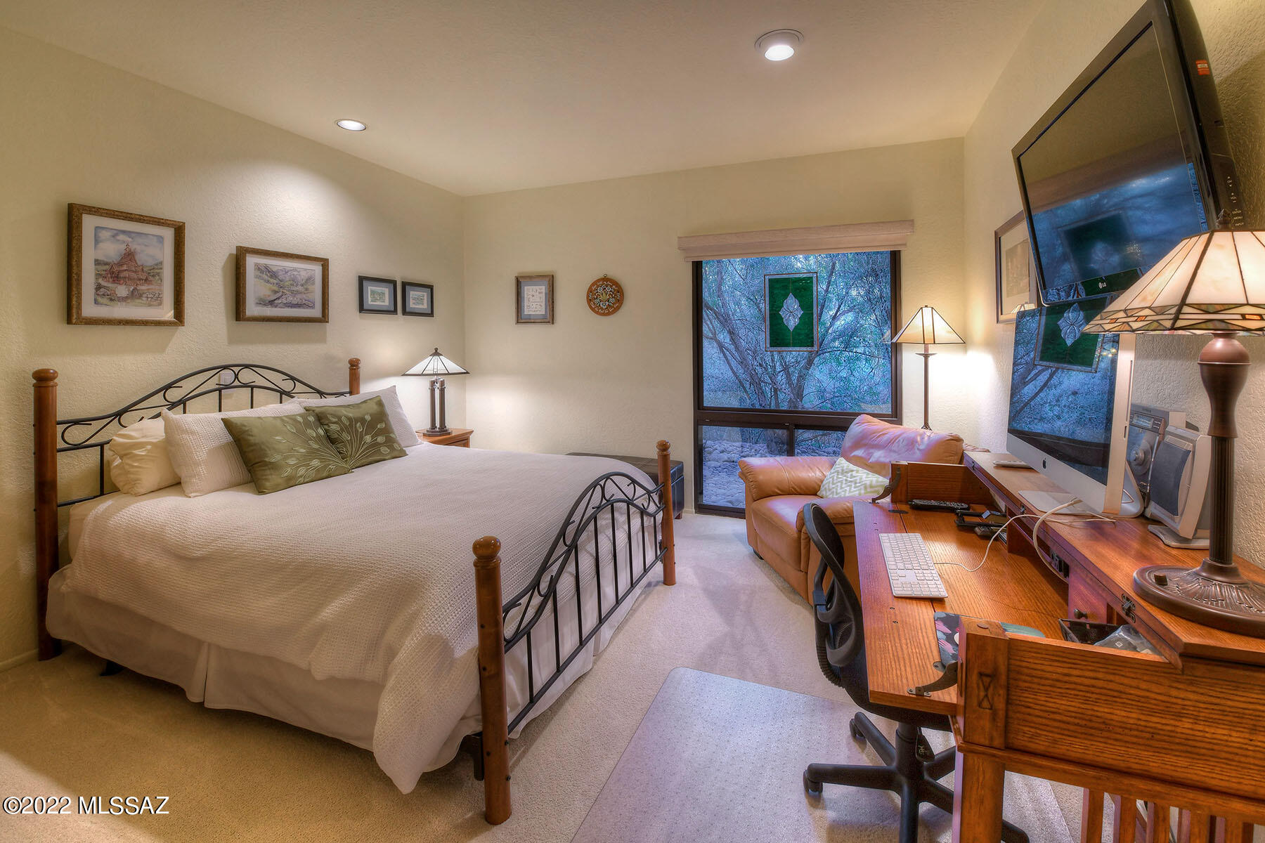 4825 E Placita Tres Vidas