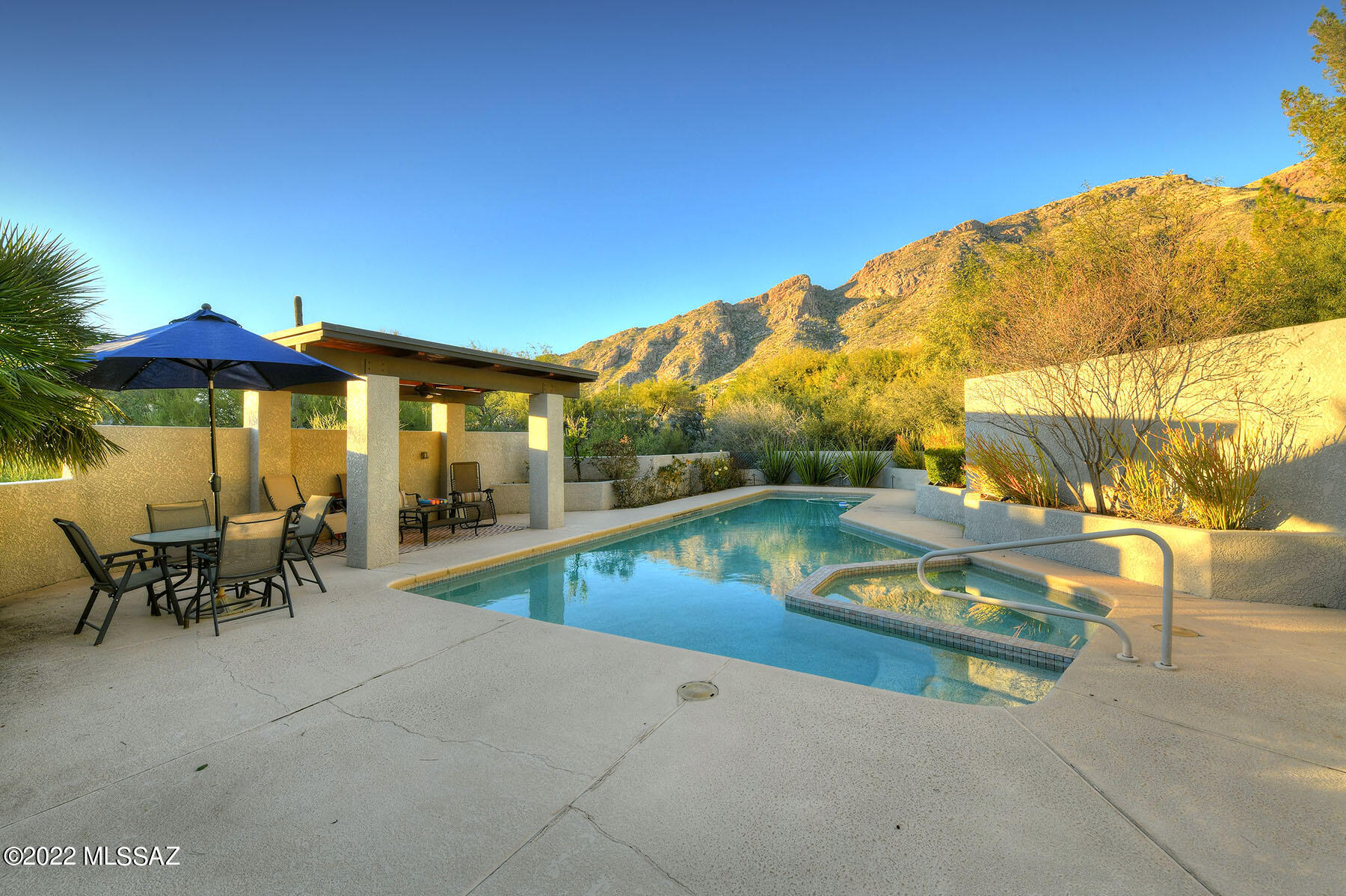 4825 E Placita Tres Vidas