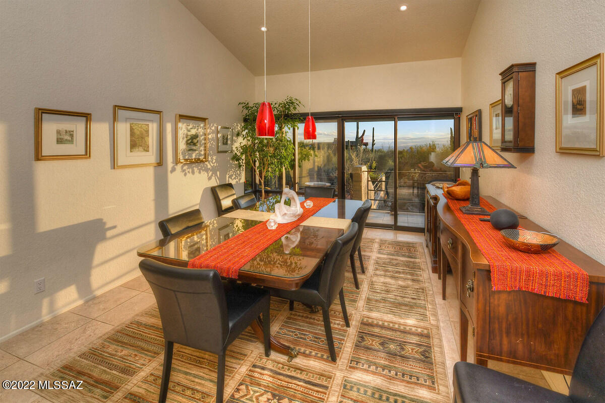 4825 E Placita Tres Vidas