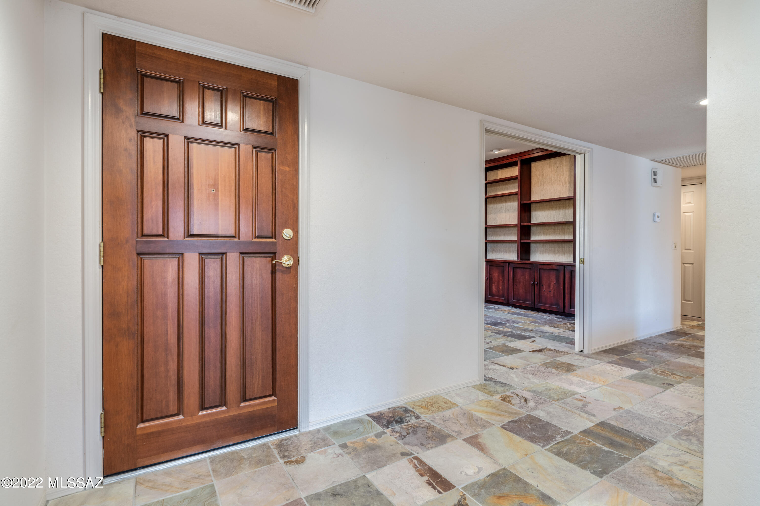 5460 N Via Velazquez