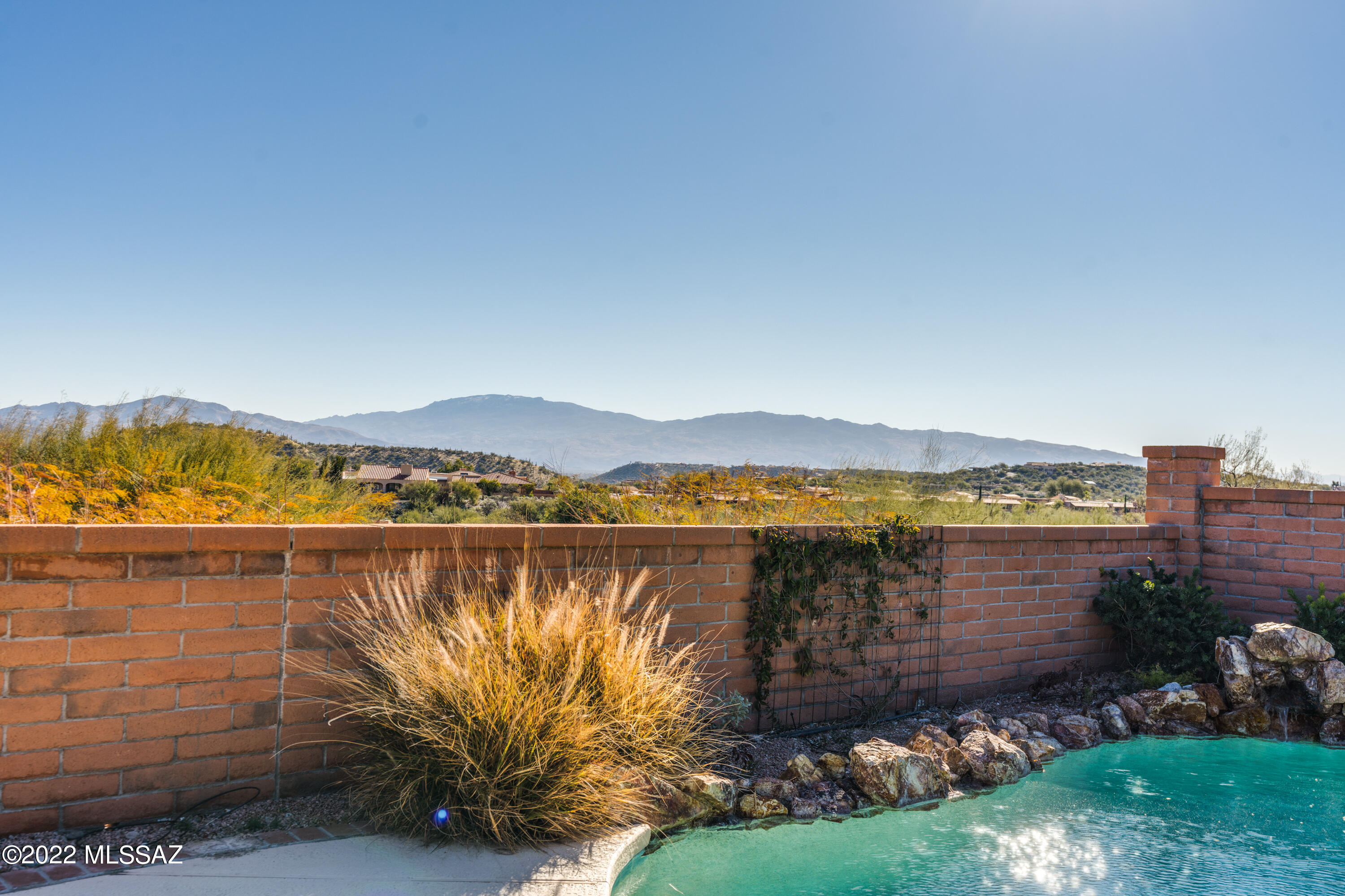 5460 N Via Velazquez