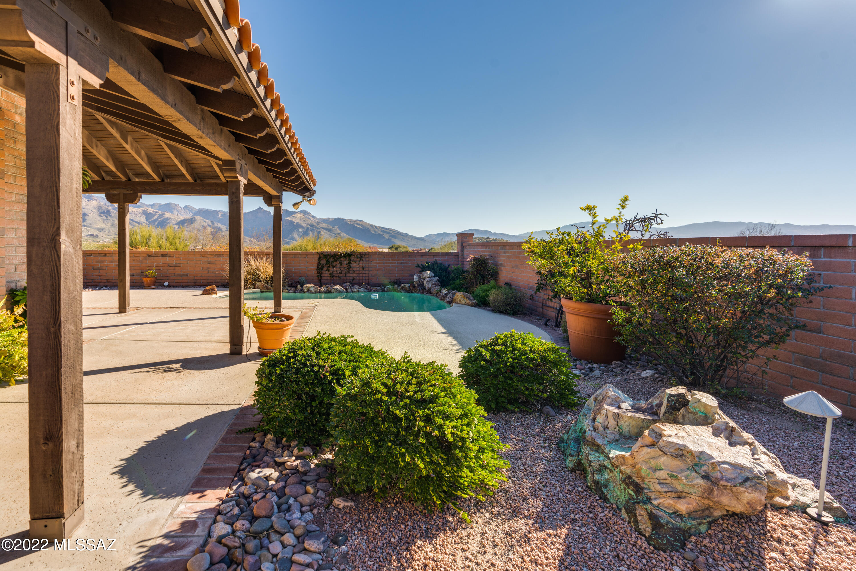 5460 N Via Velazquez