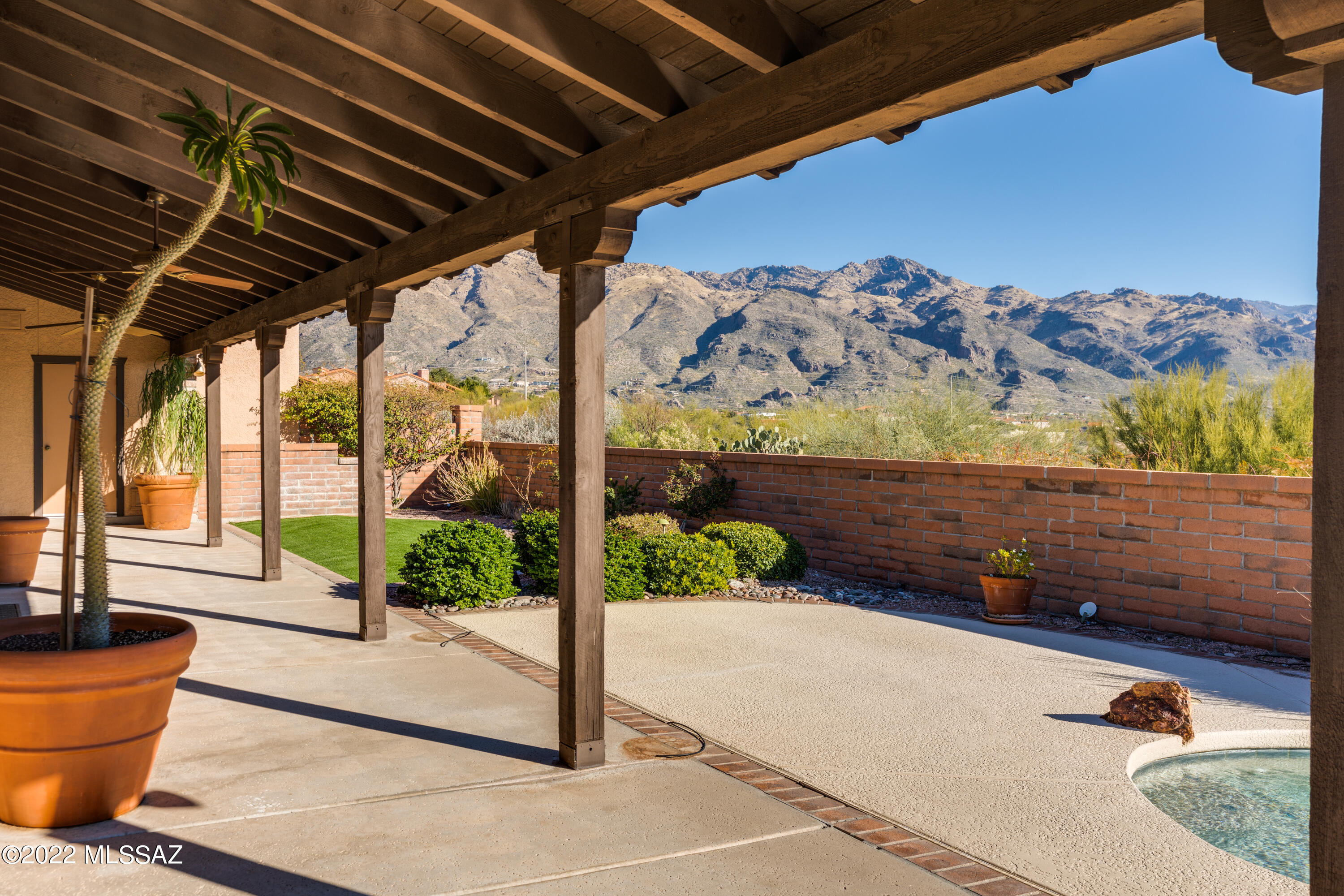 5460 N Via Velazquez