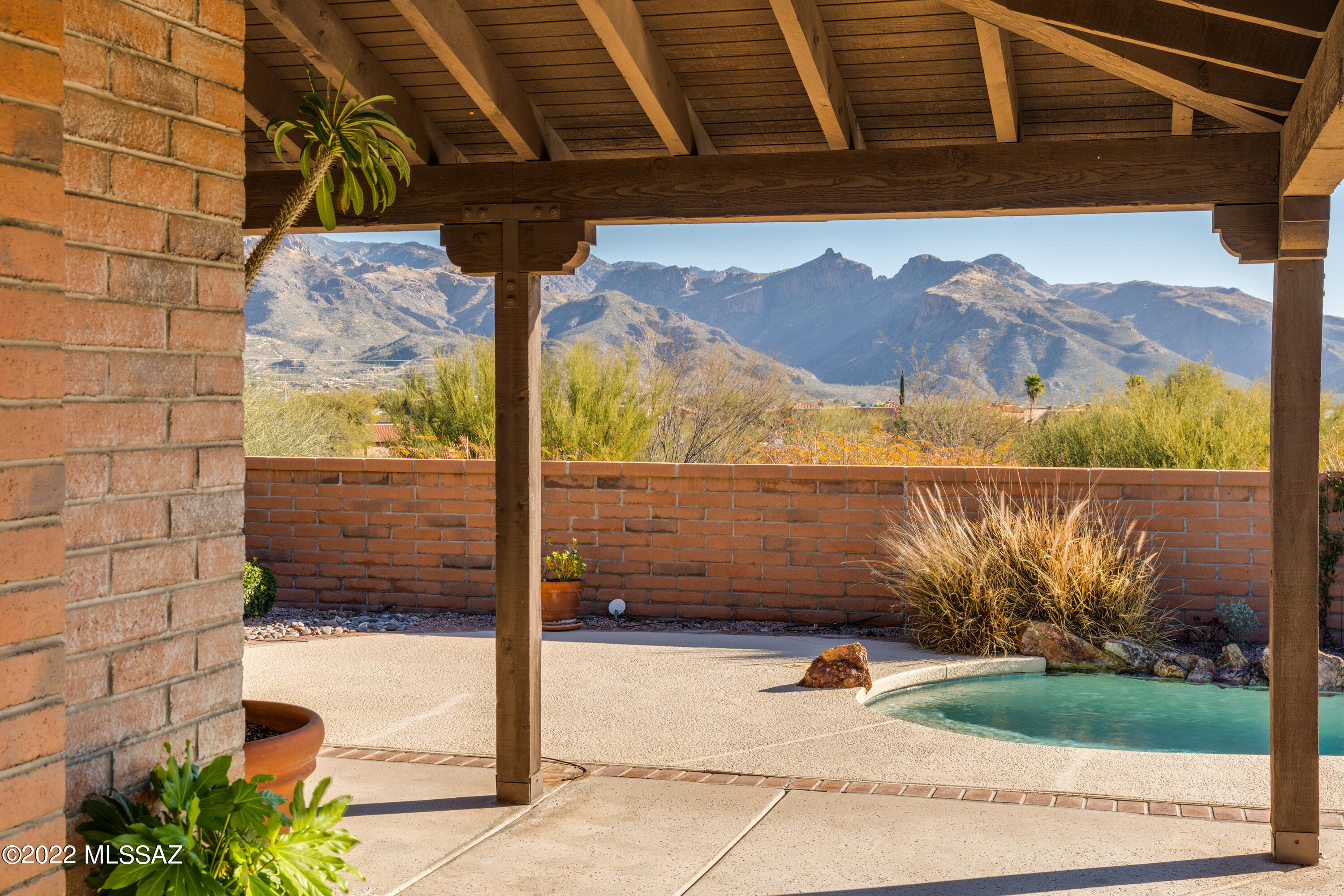 5460 N Via Velazquez