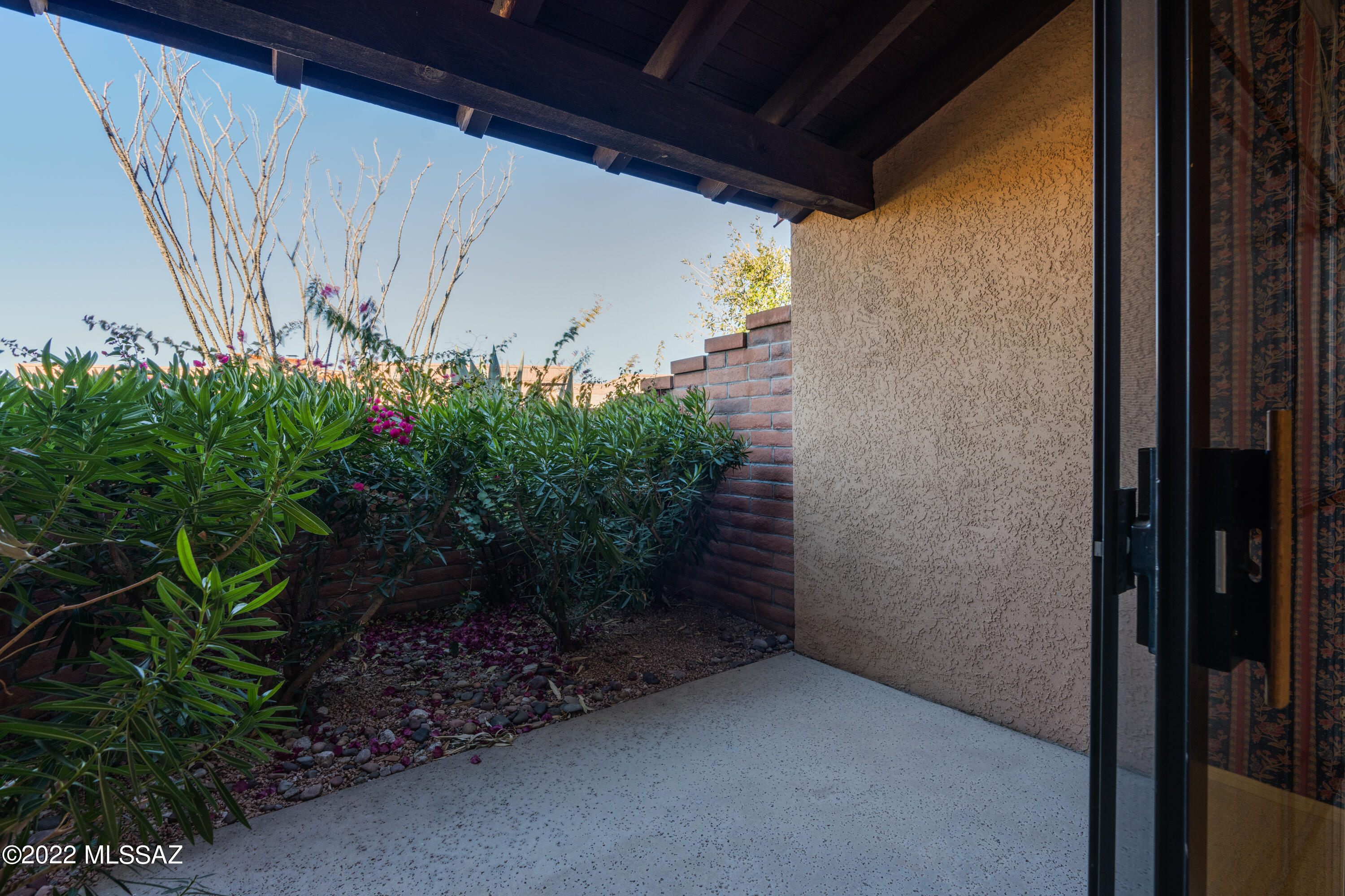 5460 N Via Velazquez