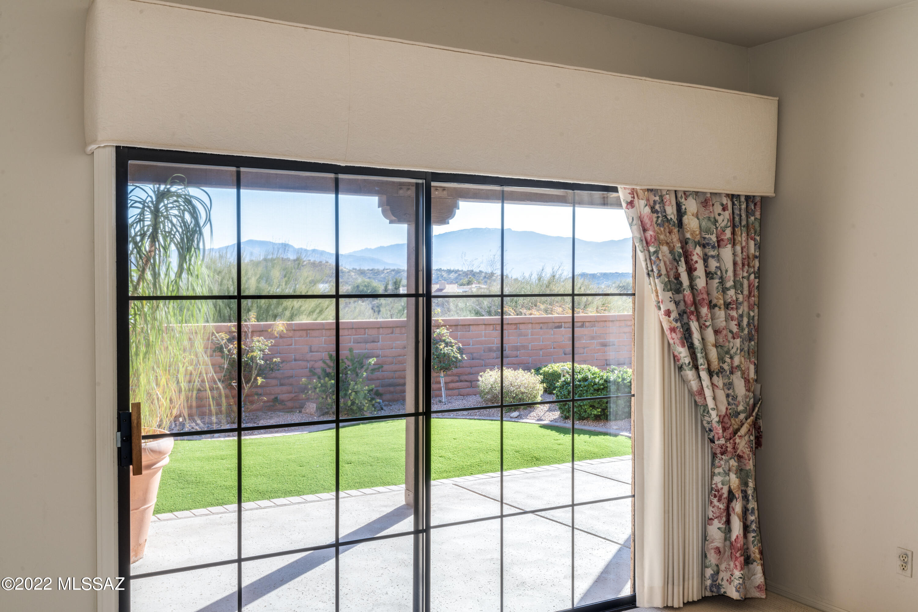 5460 N Via Velazquez