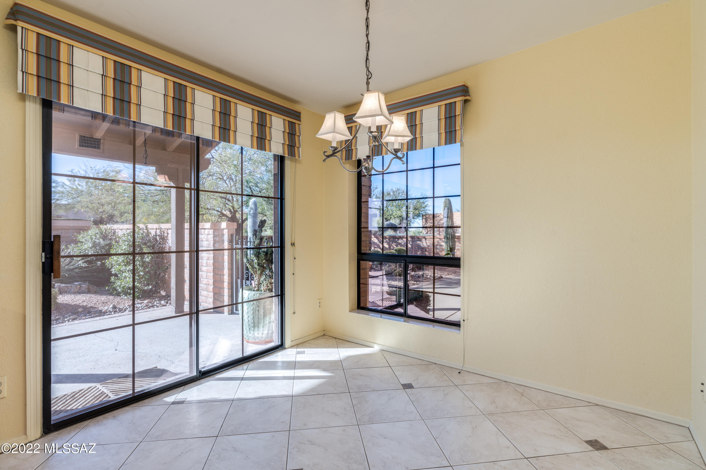 5460 N Via Velazquez