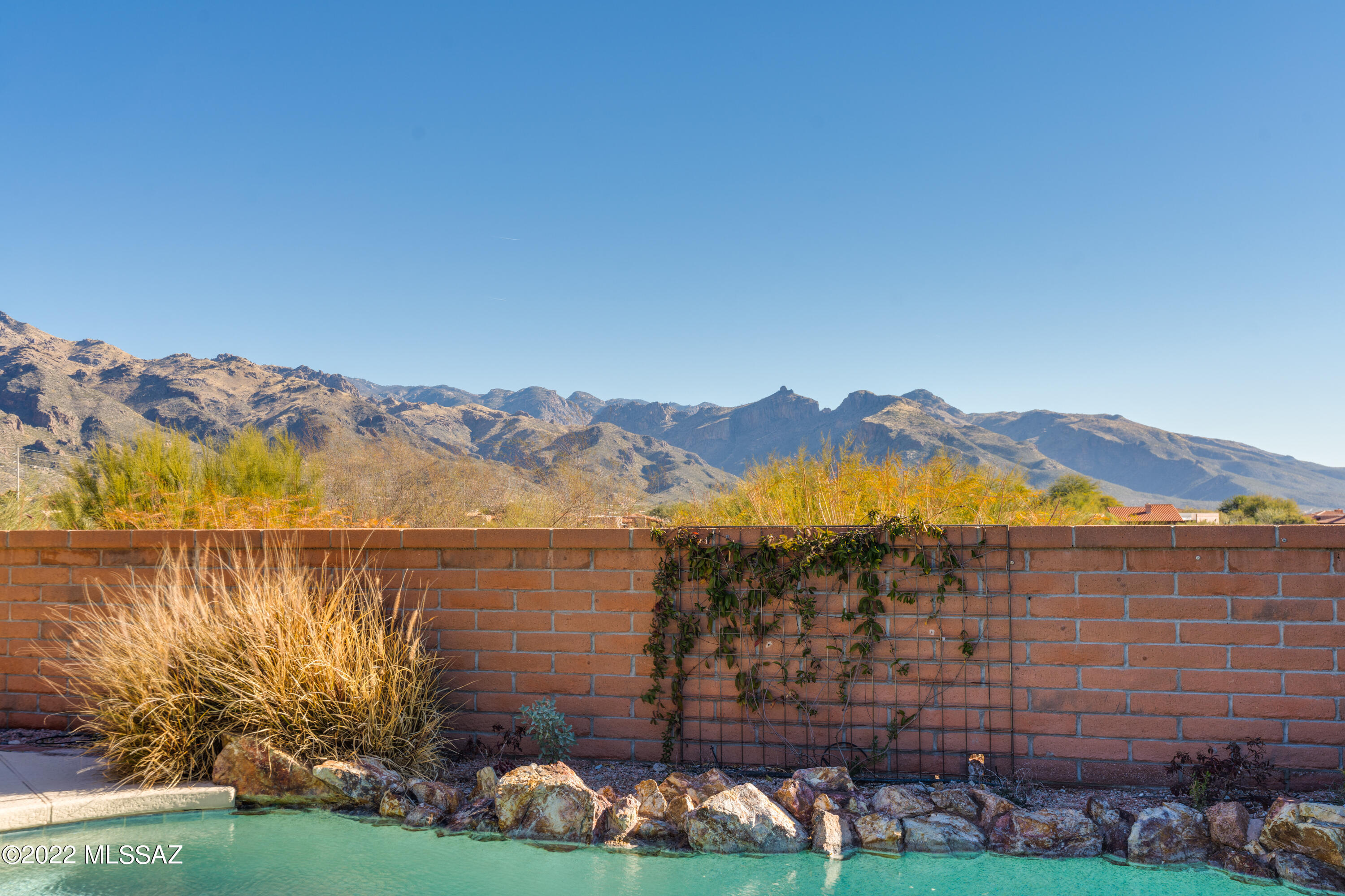 5460 N Via Velazquez