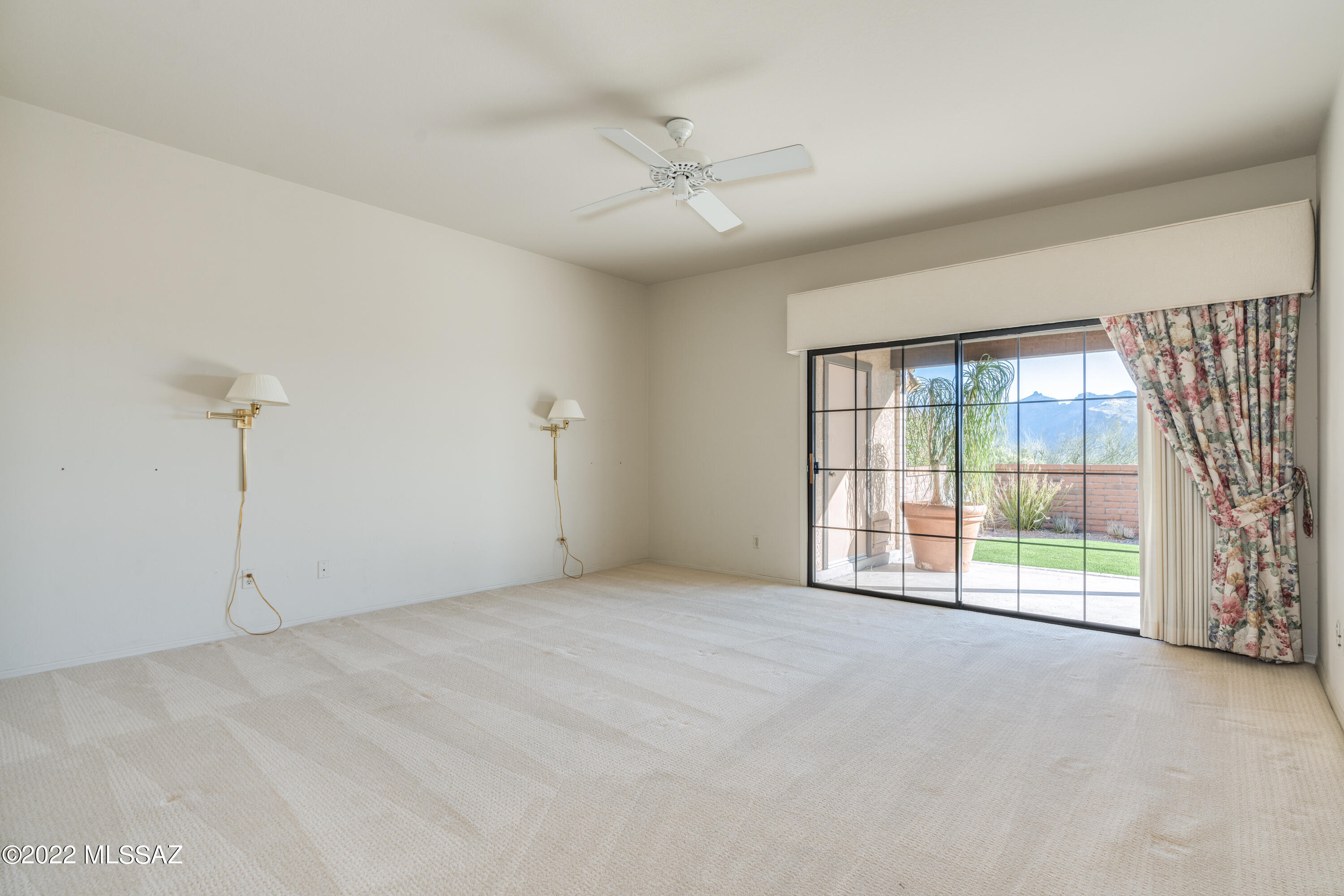 5460 N Via Velazquez