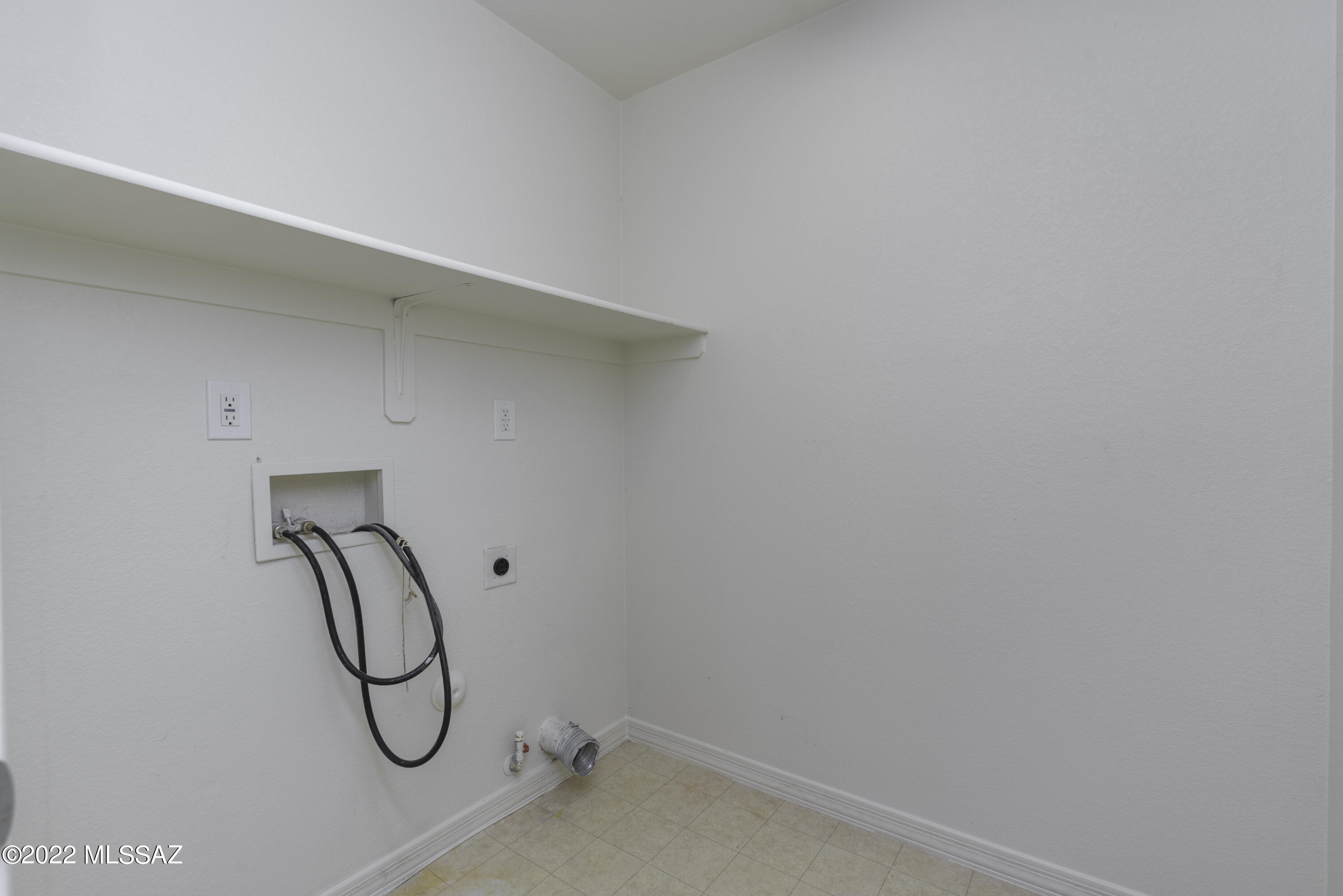 18574 S Camino De Las Quintas