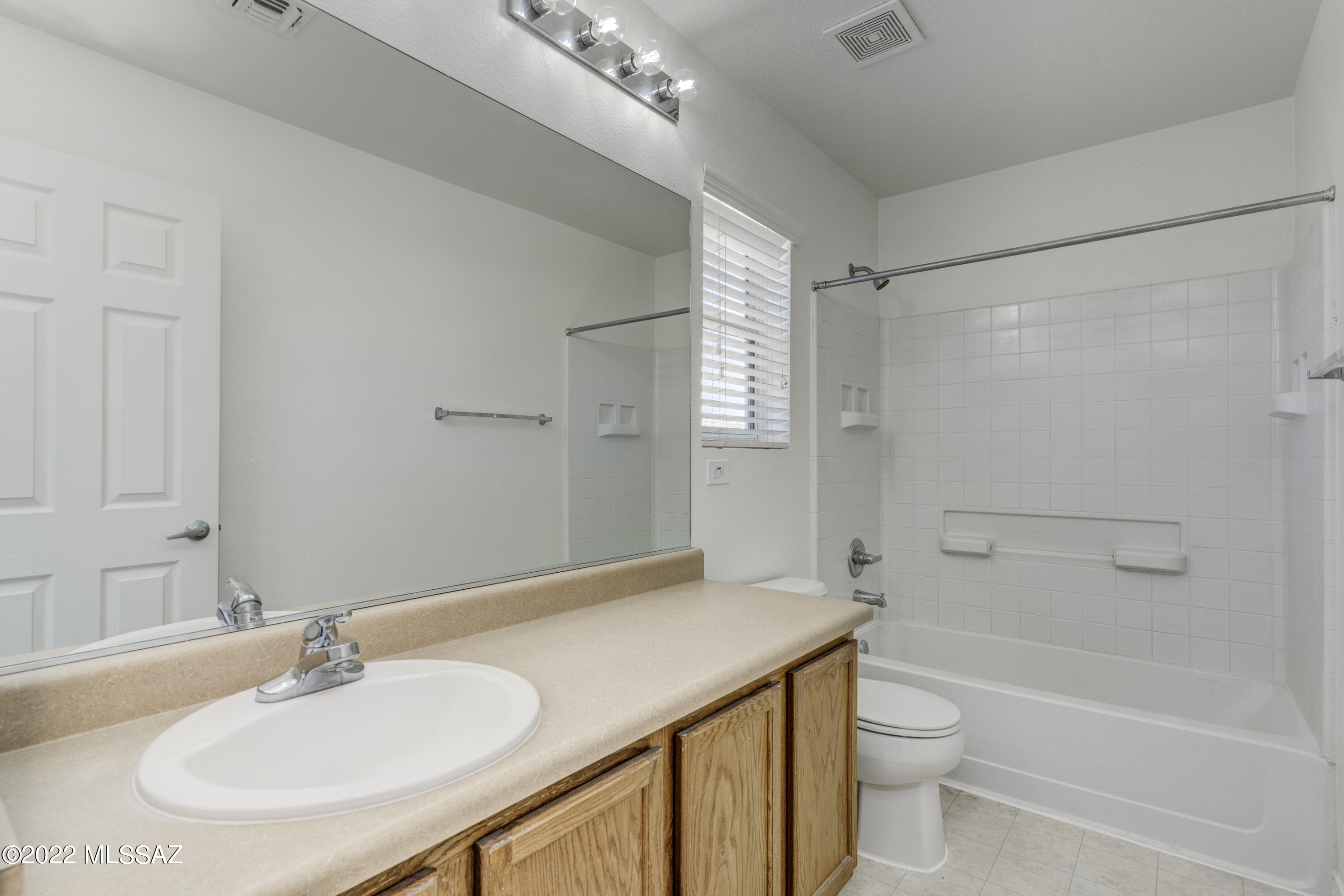 18574 S Camino De Las Quintas