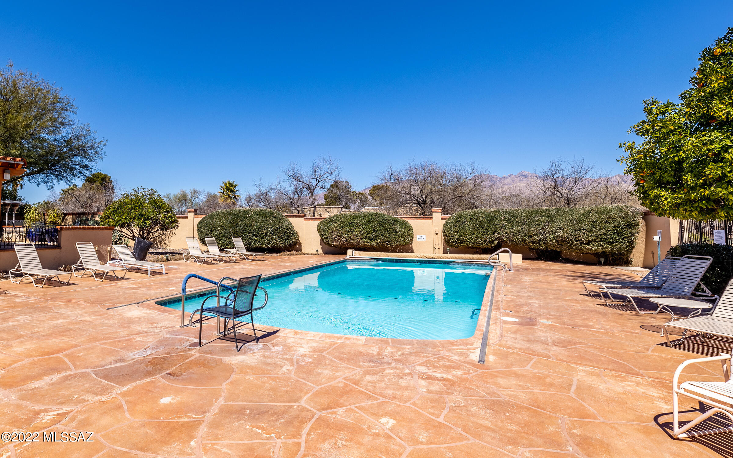 2610 N Camino Valle Verde