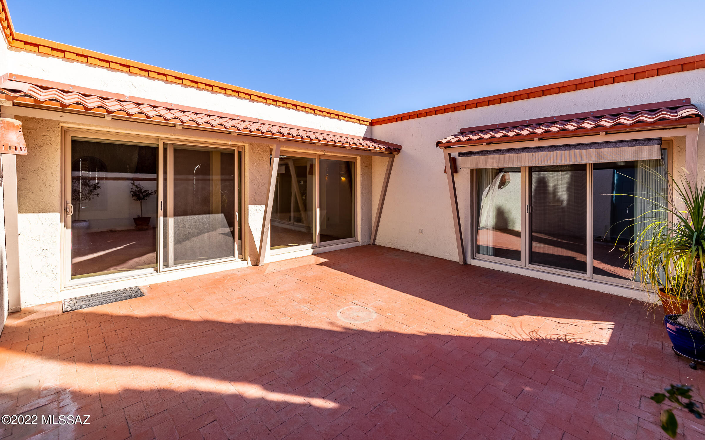 2610 N Camino Valle Verde