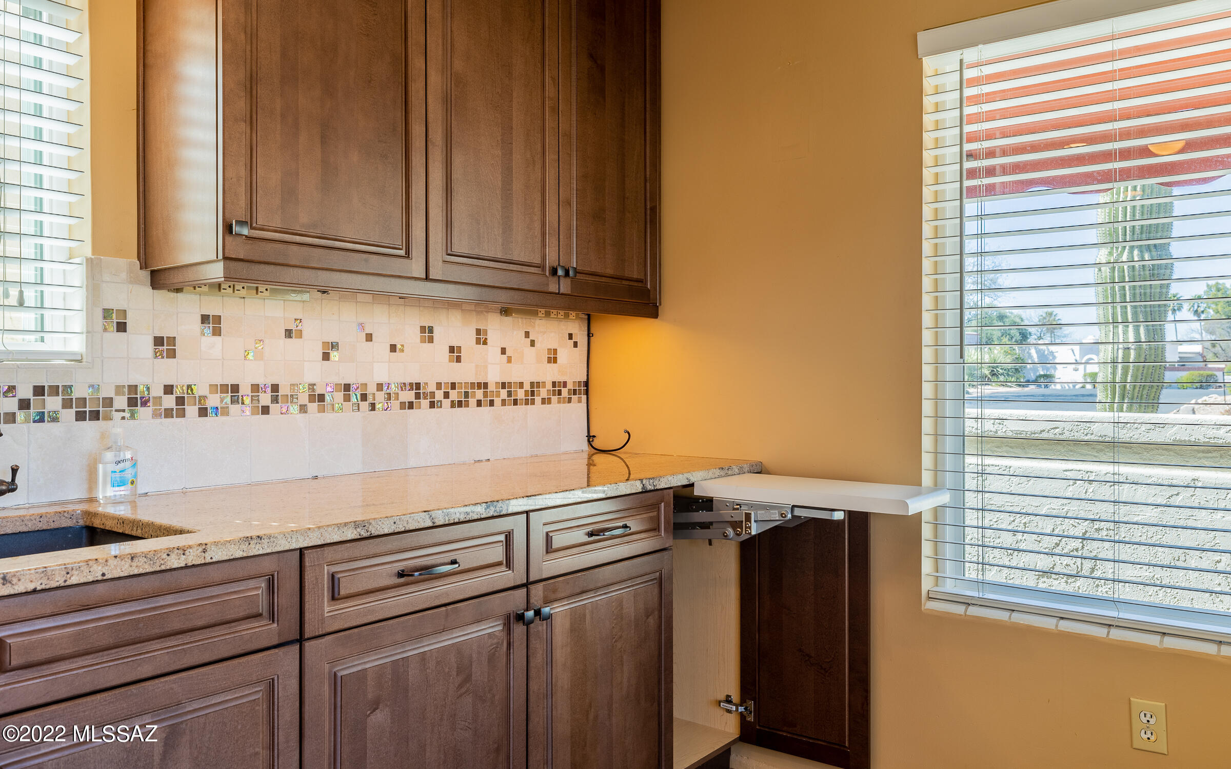 2610 N Camino Valle Verde