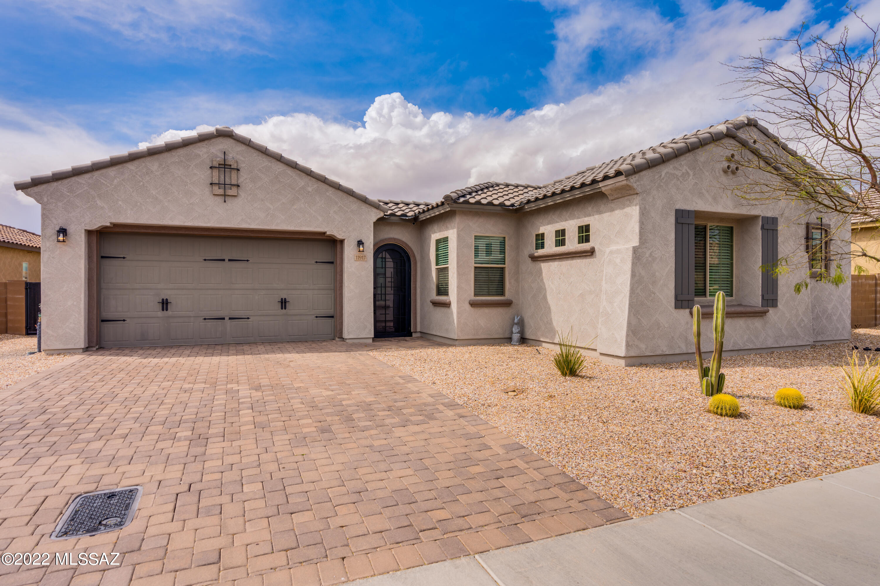 11917 N Renoir Way